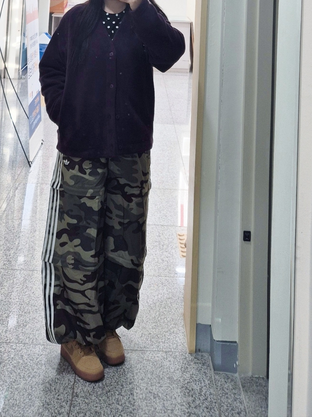 Uniqlo x Needles Fleece Oversized Cardigan Purple - KR, (W) Adidas Cargo Multicolor Orbit Green - KR Sizing 착용 스타일