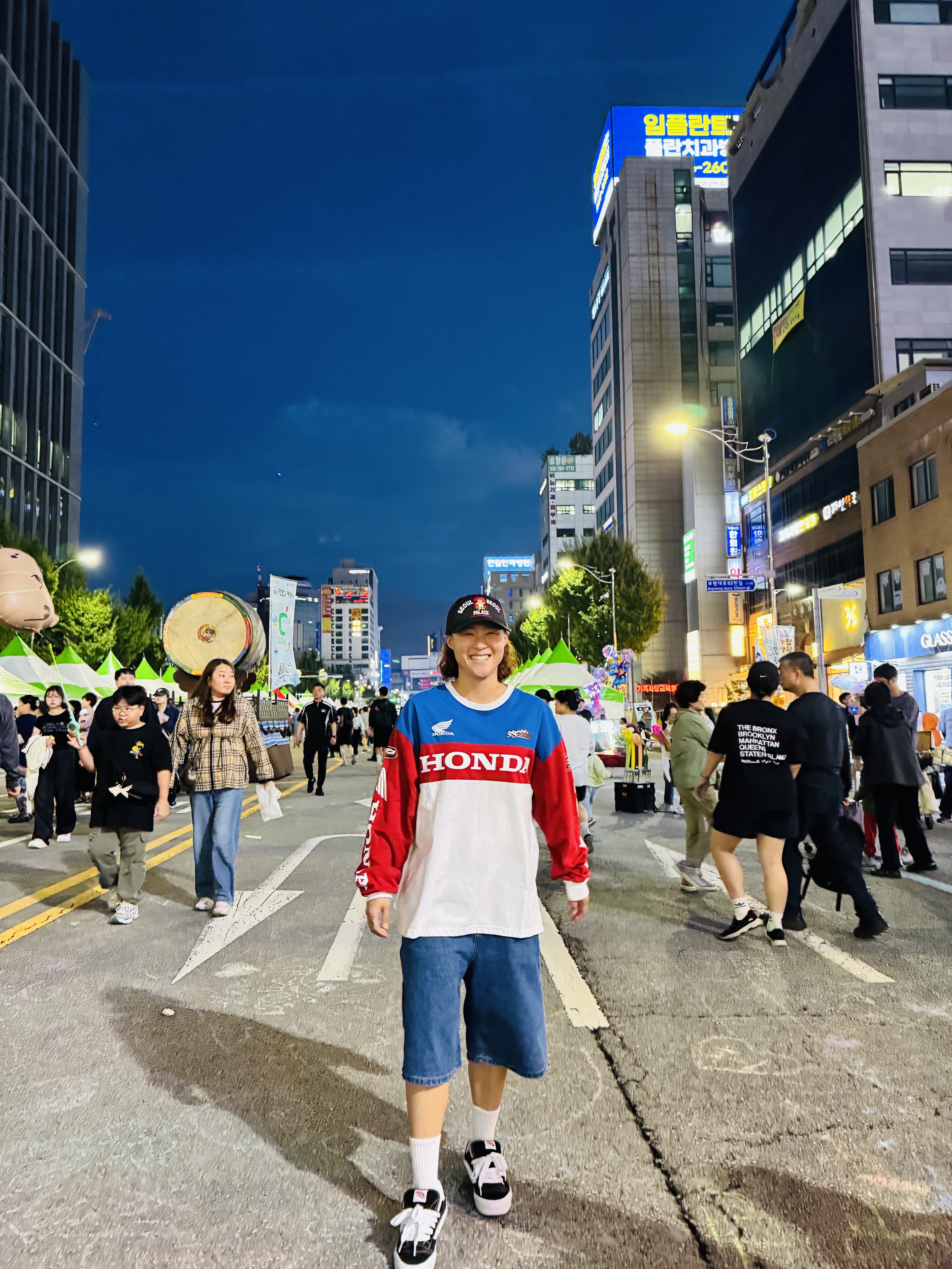 Honda Cutoff Long sleeve White, Palace Seoul 2 Seoul 6-Panel Cap Black - 25SS 착용 스타일 - 3