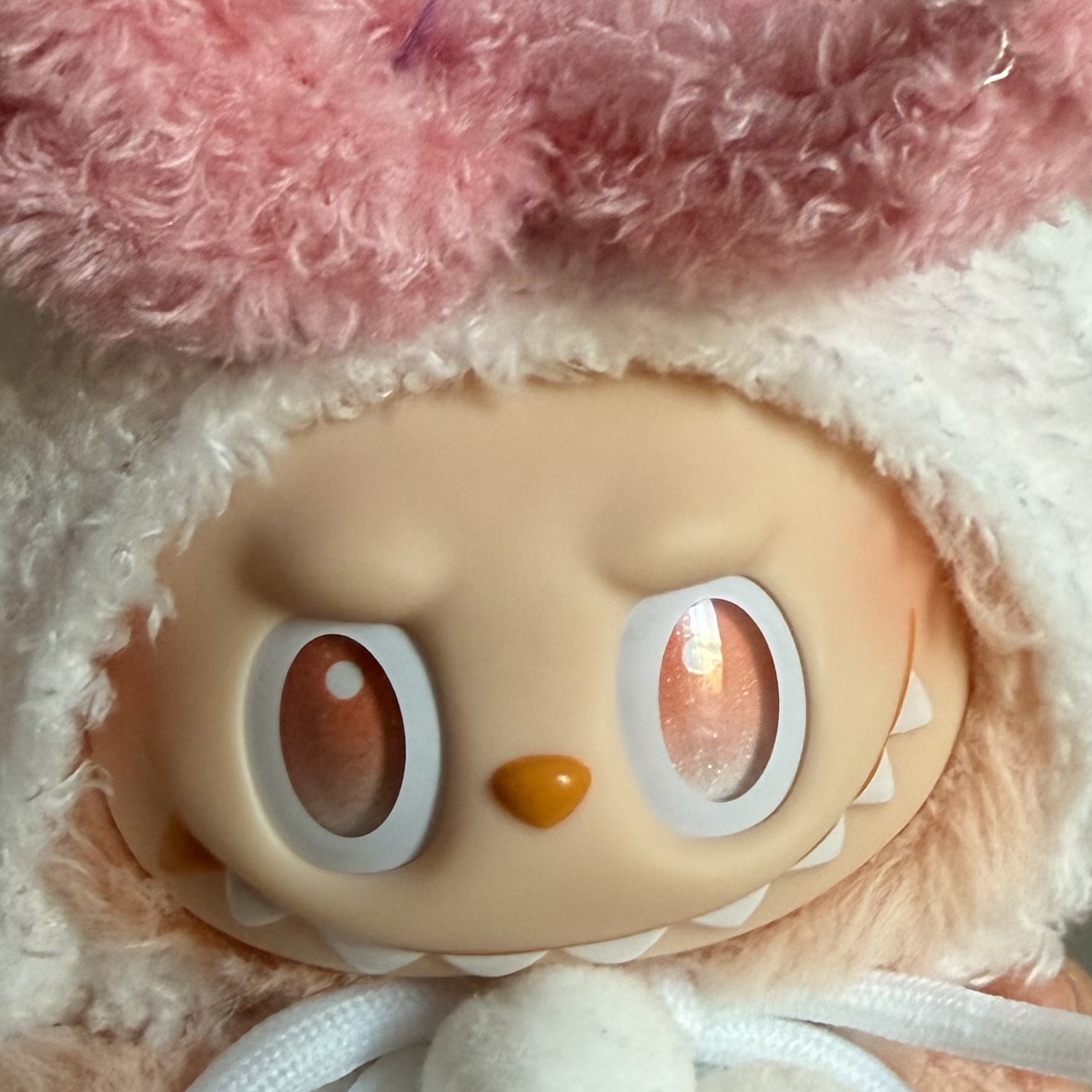 Pop Mart Labubu The Monsters Highlight Series Happiness Keyring (Opened Case) 착용 스타일
