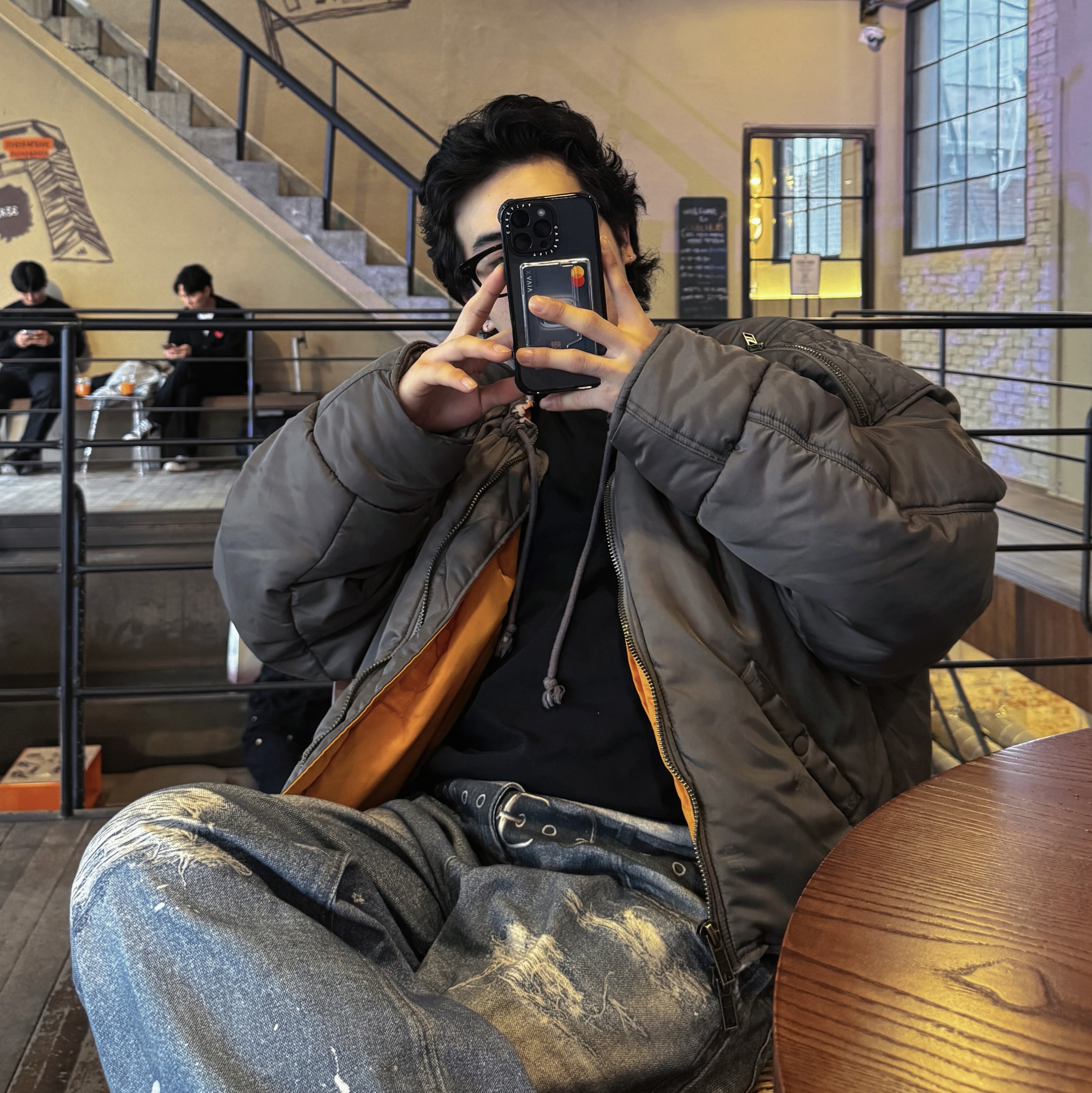 Project G/R Reconstructed Bomber Jacket Khaki, Project G/R Trompe-L’Oeil Denim Printed Pants Blue 착용 스타일 - 1