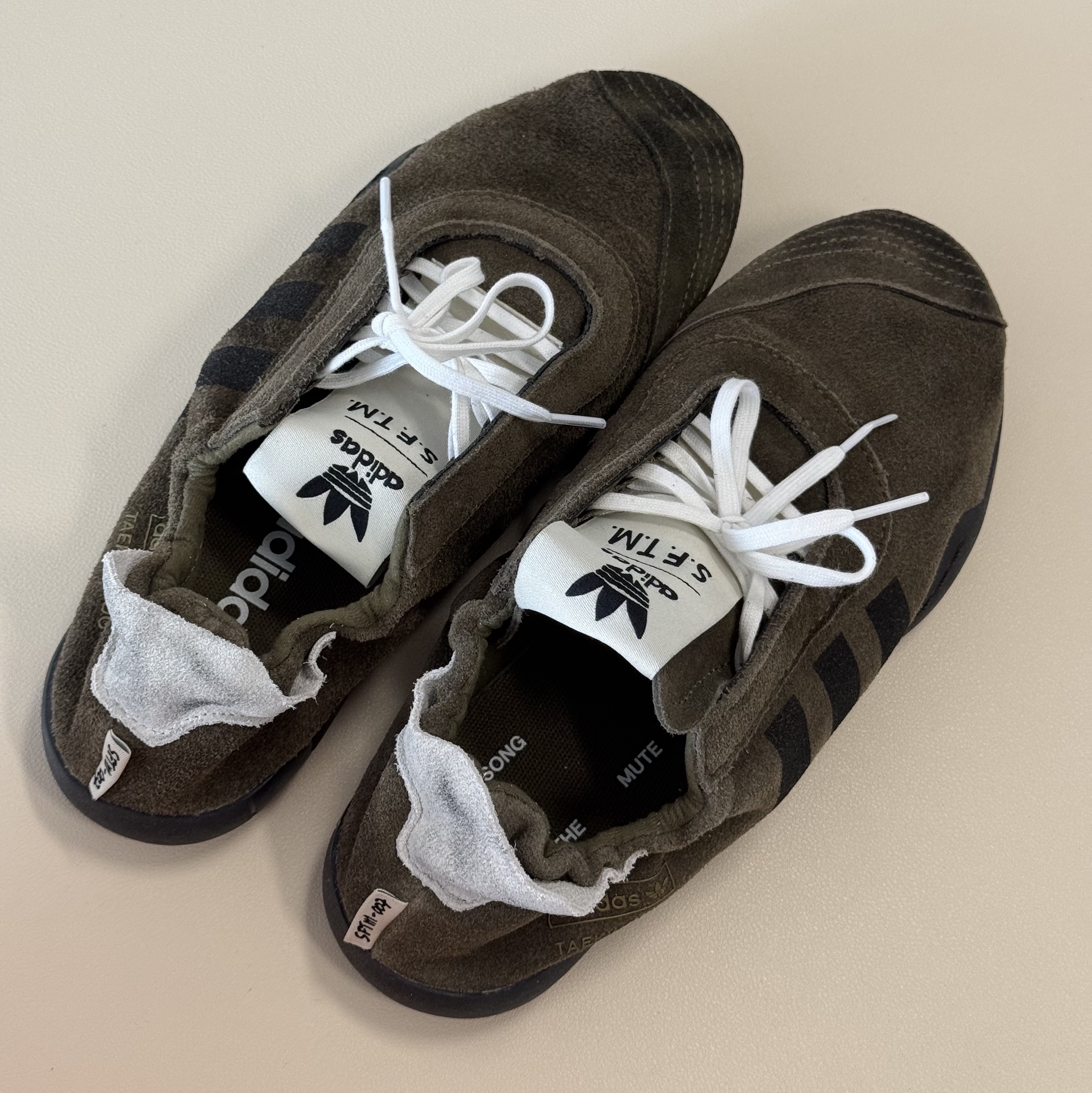 (W) Adidas x Song for the Mute Taekwondo Mei Olive Core Black 착용 스타일 - 1