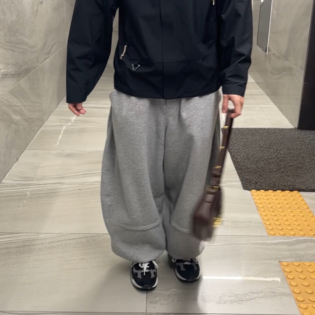 Nike ACG Storm-Fit ADV Cascade Rains Full Zip Jacket Black - Asia 착용 스타일 - 3