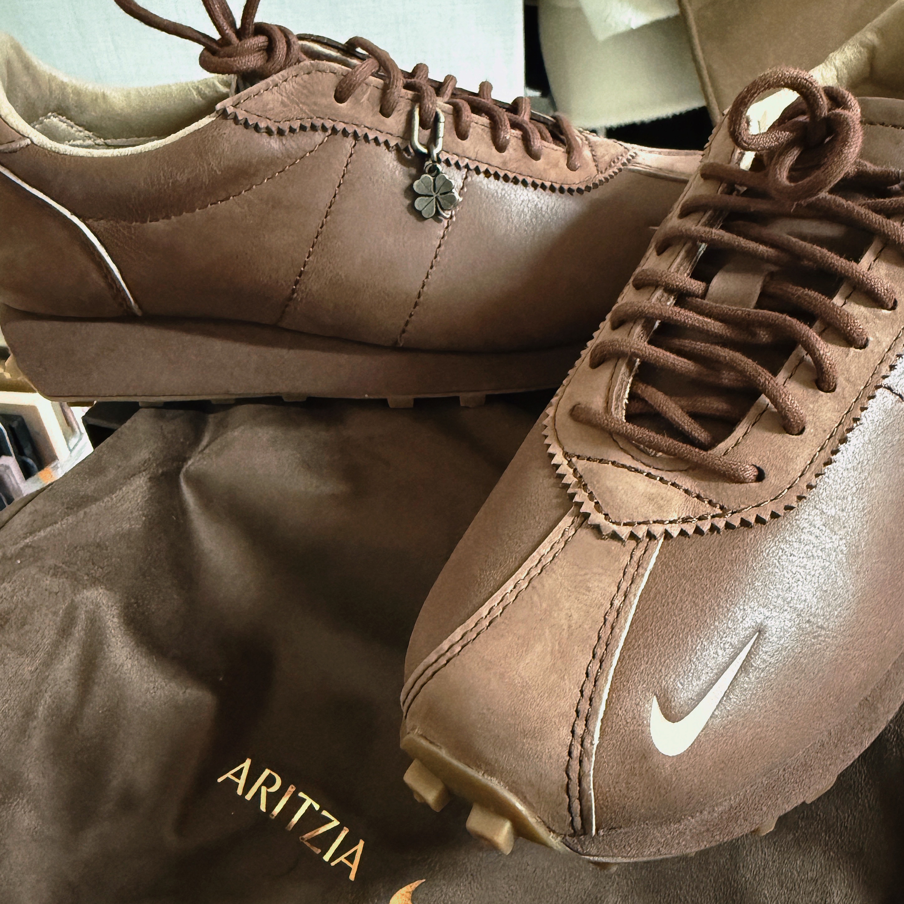 (W) Nike x Aritzia LD-1000 Fauna Brown Hemp Gum 착용 스타일 - 1