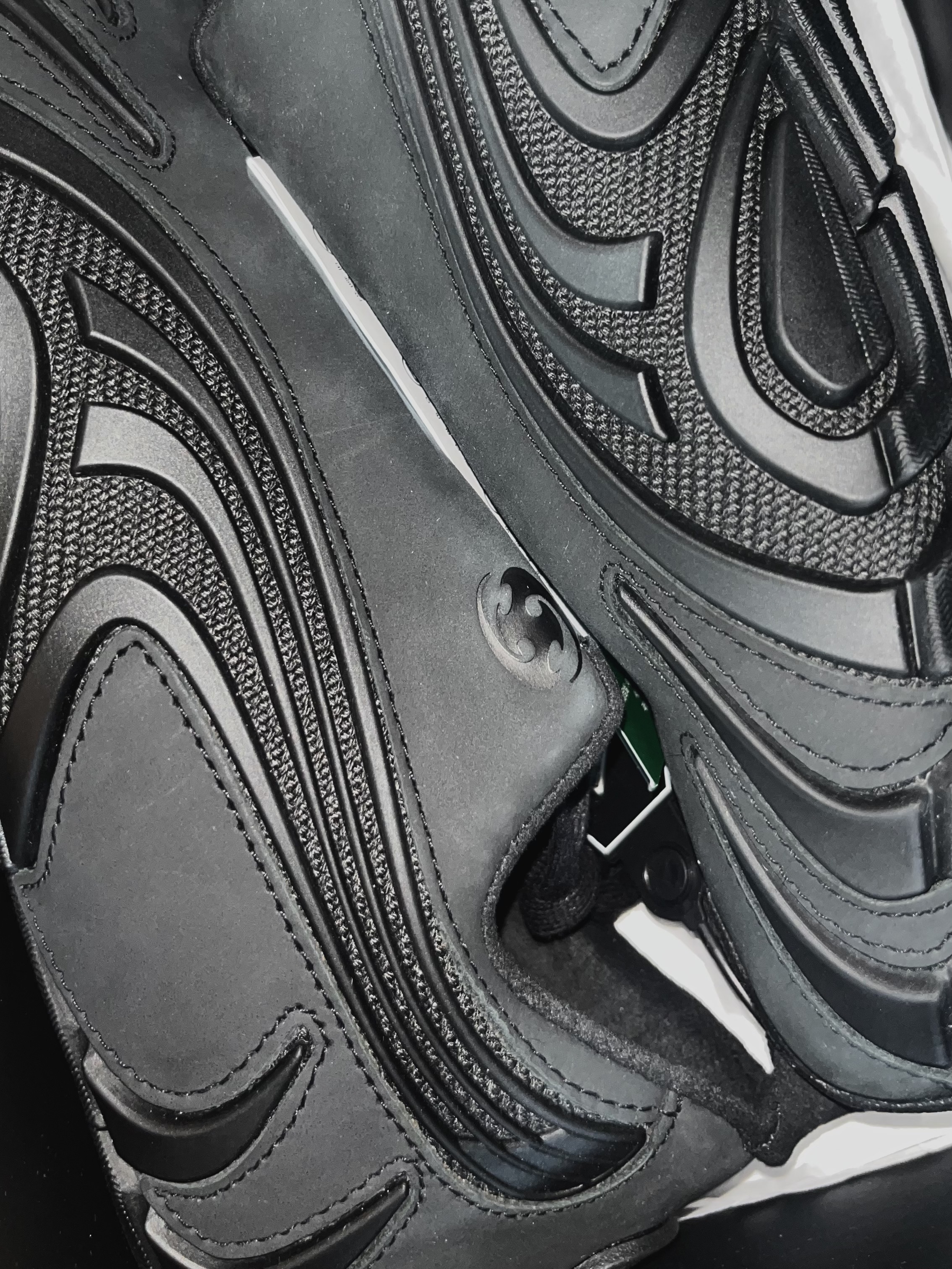 Puma x Sansan Gear Talon Black 착용 스타일
