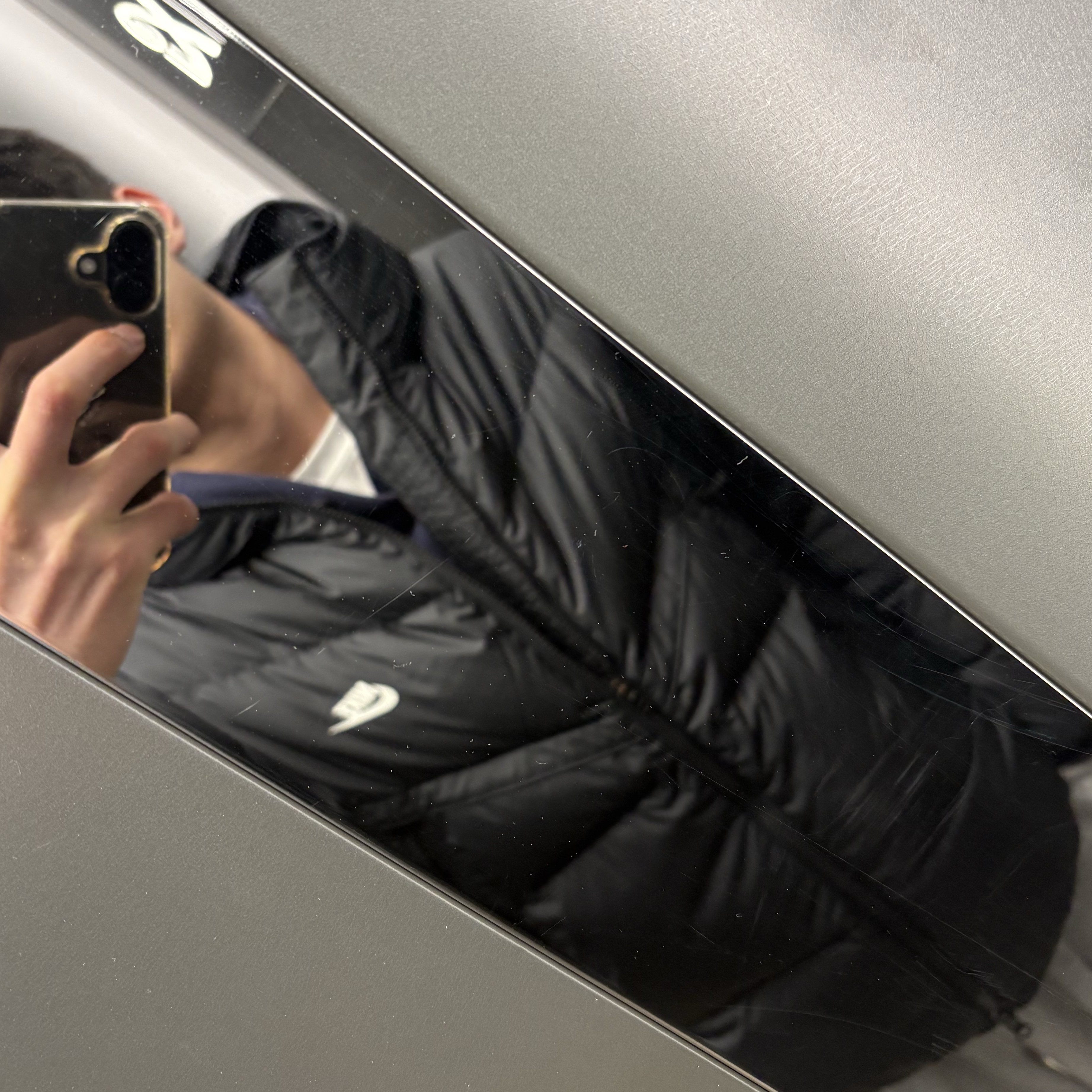 Nike NSW Storm-Fit Windrunner Hoodie Jacket Black 착용 스타일
