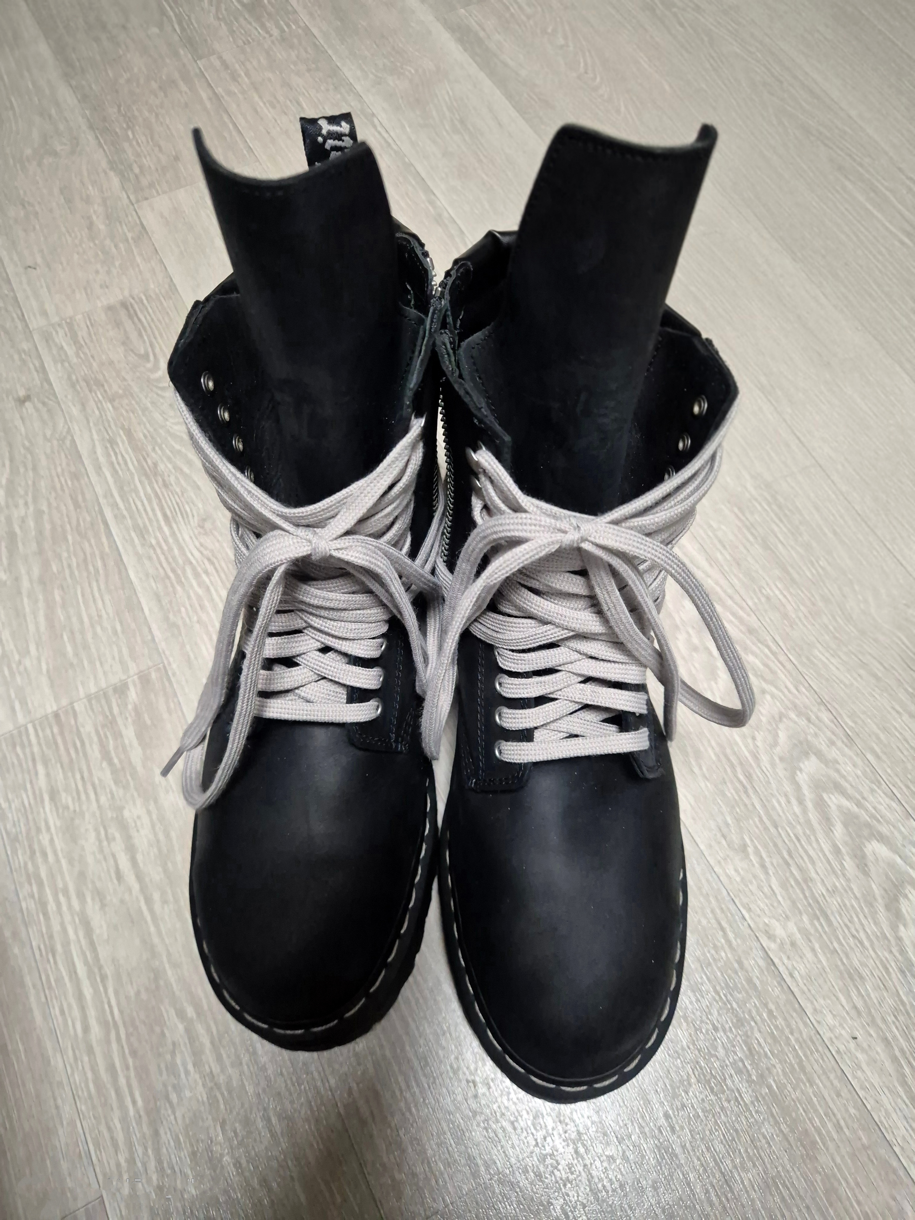 Dr. Martens x Rick Owens Quad Sole Steel Toe Boots Black 착용 스타일
