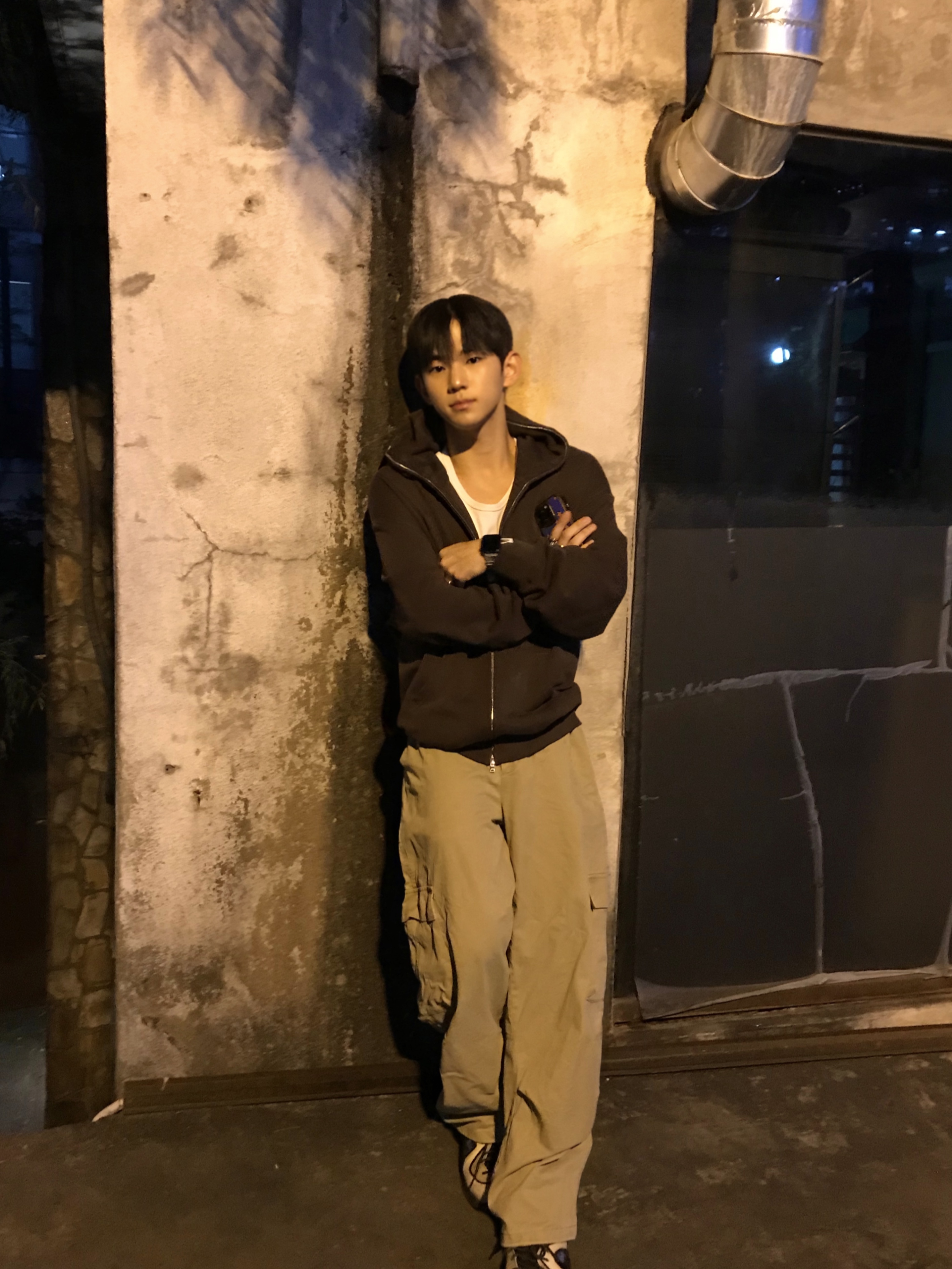 noun Washed Cargo Pants Beige 착용 스타일 - 1