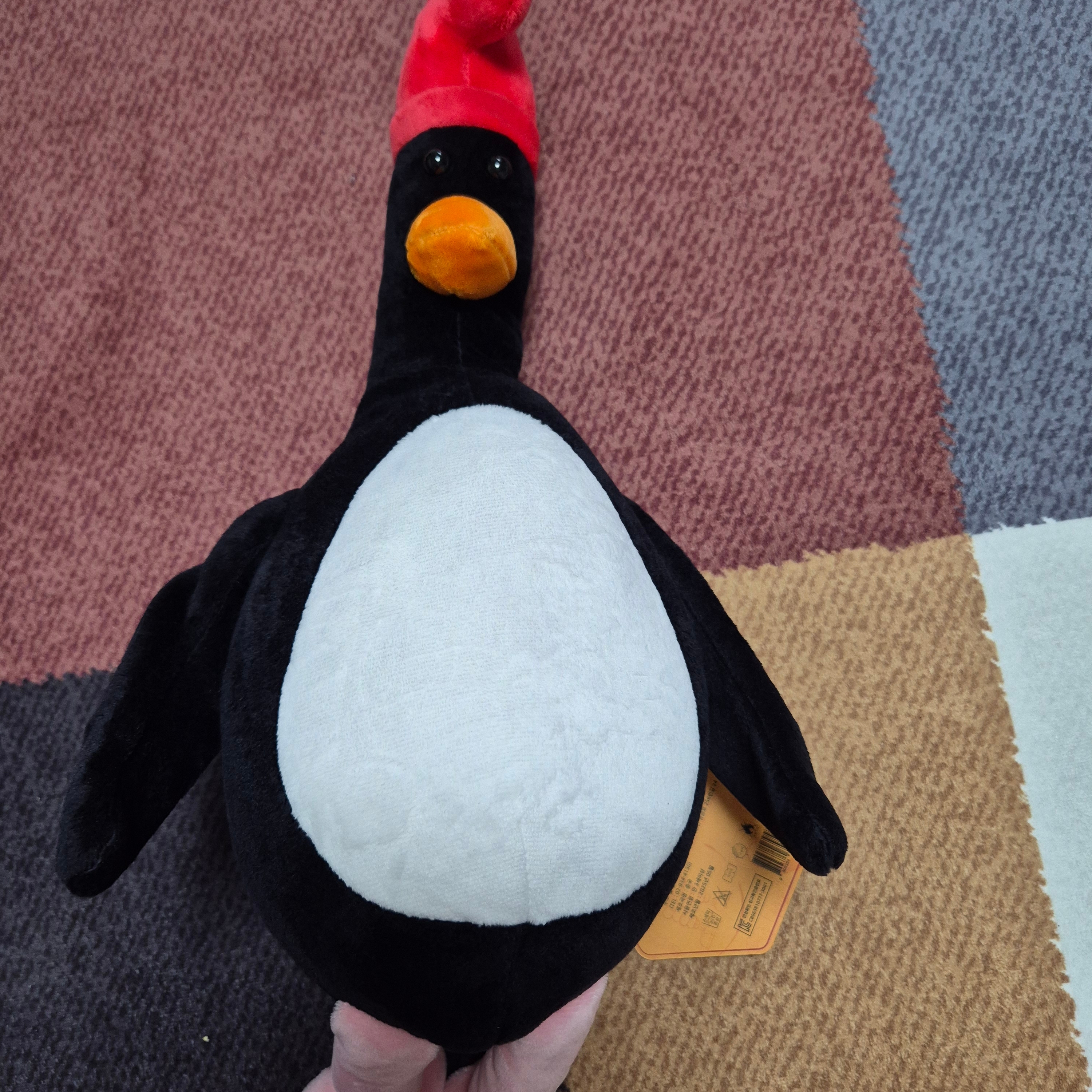 Dream C&C Feathers Mcgraw Plush 40cm 착용 스타일
