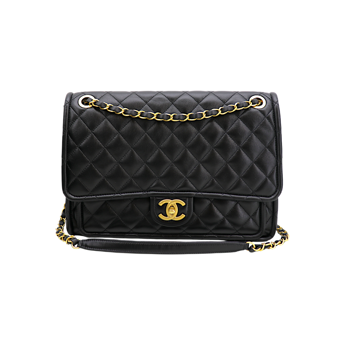 ITAIMGBTHWUC Chanel Square Maxi Flap Bag