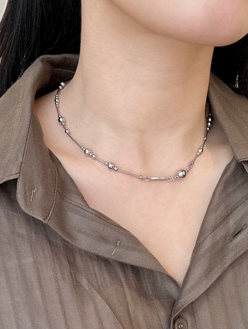 Riomeu Silver Melody Necklace 착용 스타일 - 2