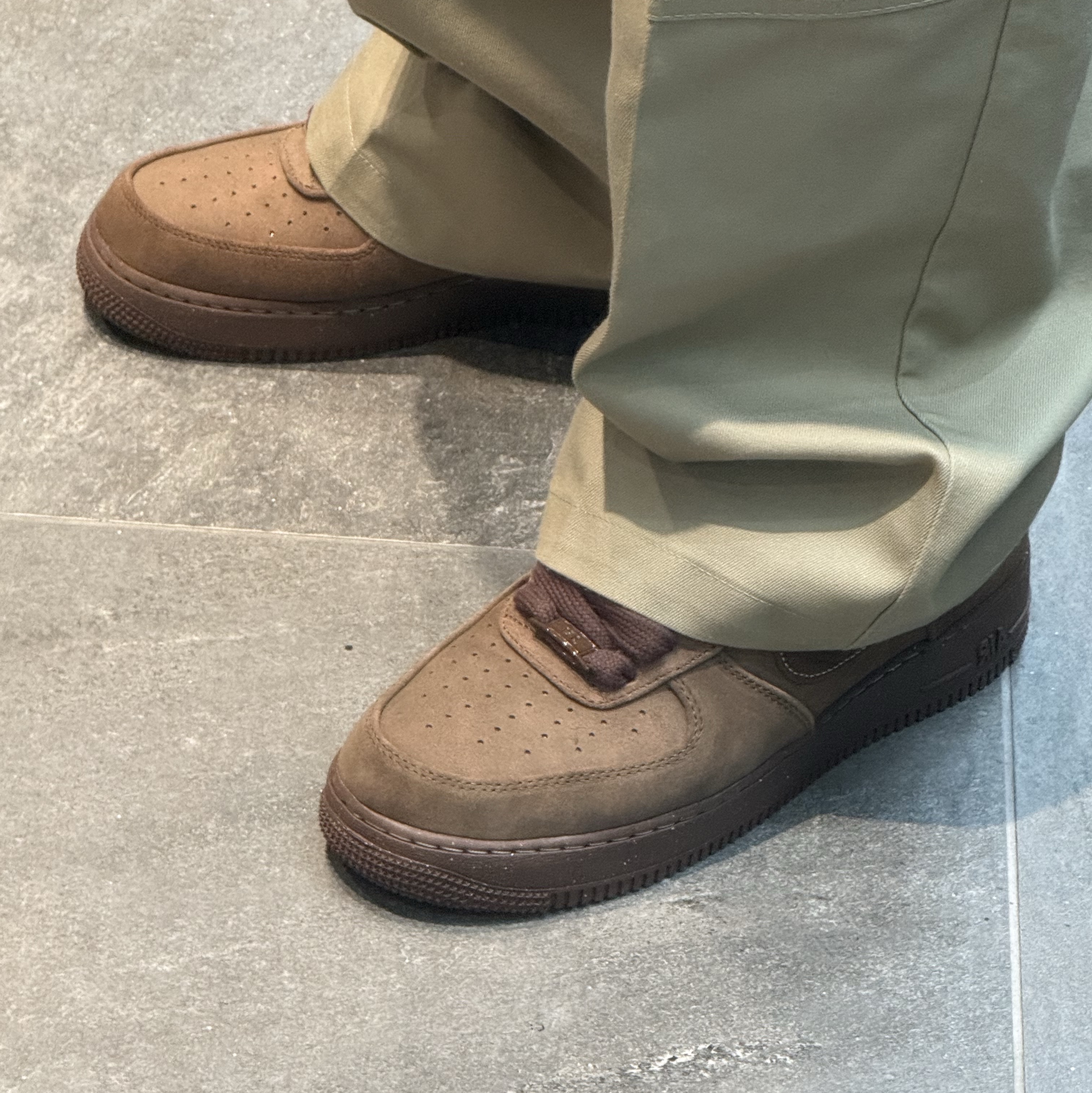 (W) Nike Air Force 1 '07 Cacao Wow 착용 스타일