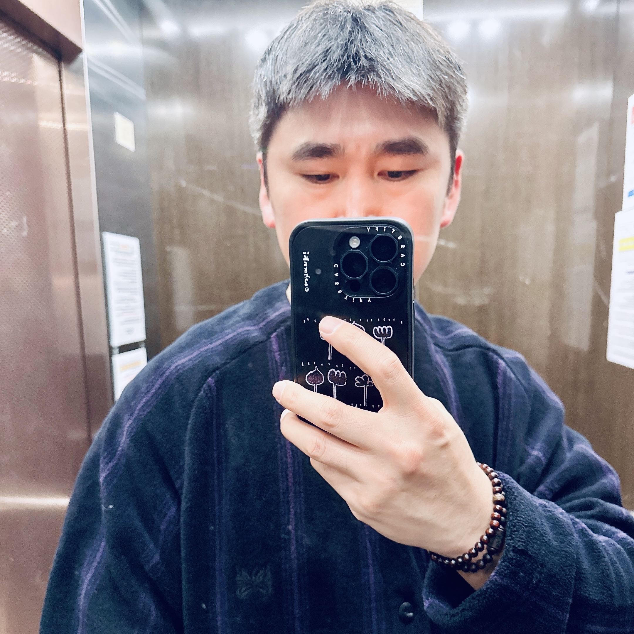 Undermycar Mu.112 Original Logo Curve Line Stitch Bonded Sweat Pants Black, Uniqlo x Needles Fleece Oversized Cardigan Black - KR 착용 스타일 - 2