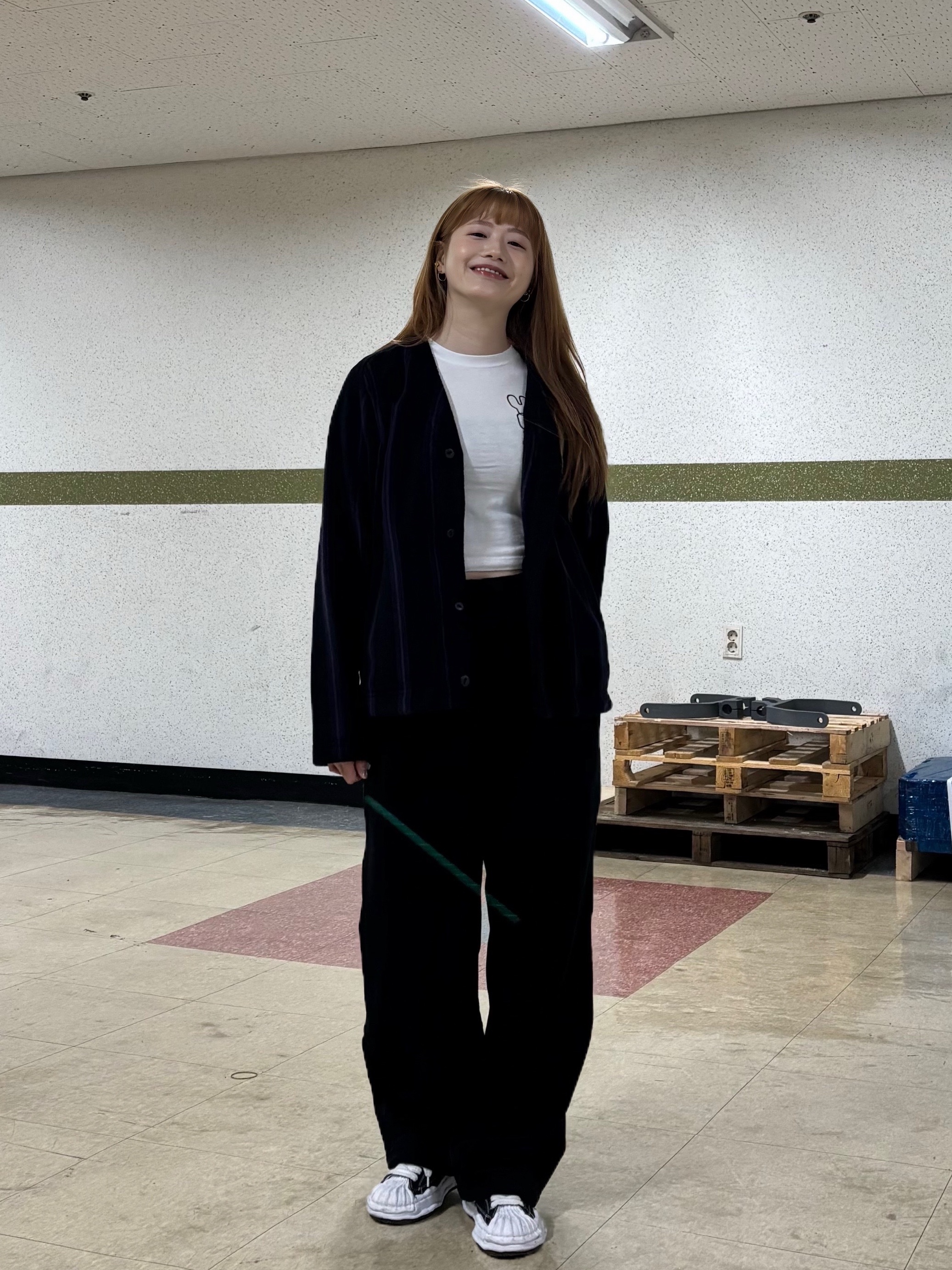 Uniqlo x Needles Fleece Wide Pants Black - KR, Uniqlo x Needles Fleece Oversized Cardigan Black - KR 착용 스타일 - 6