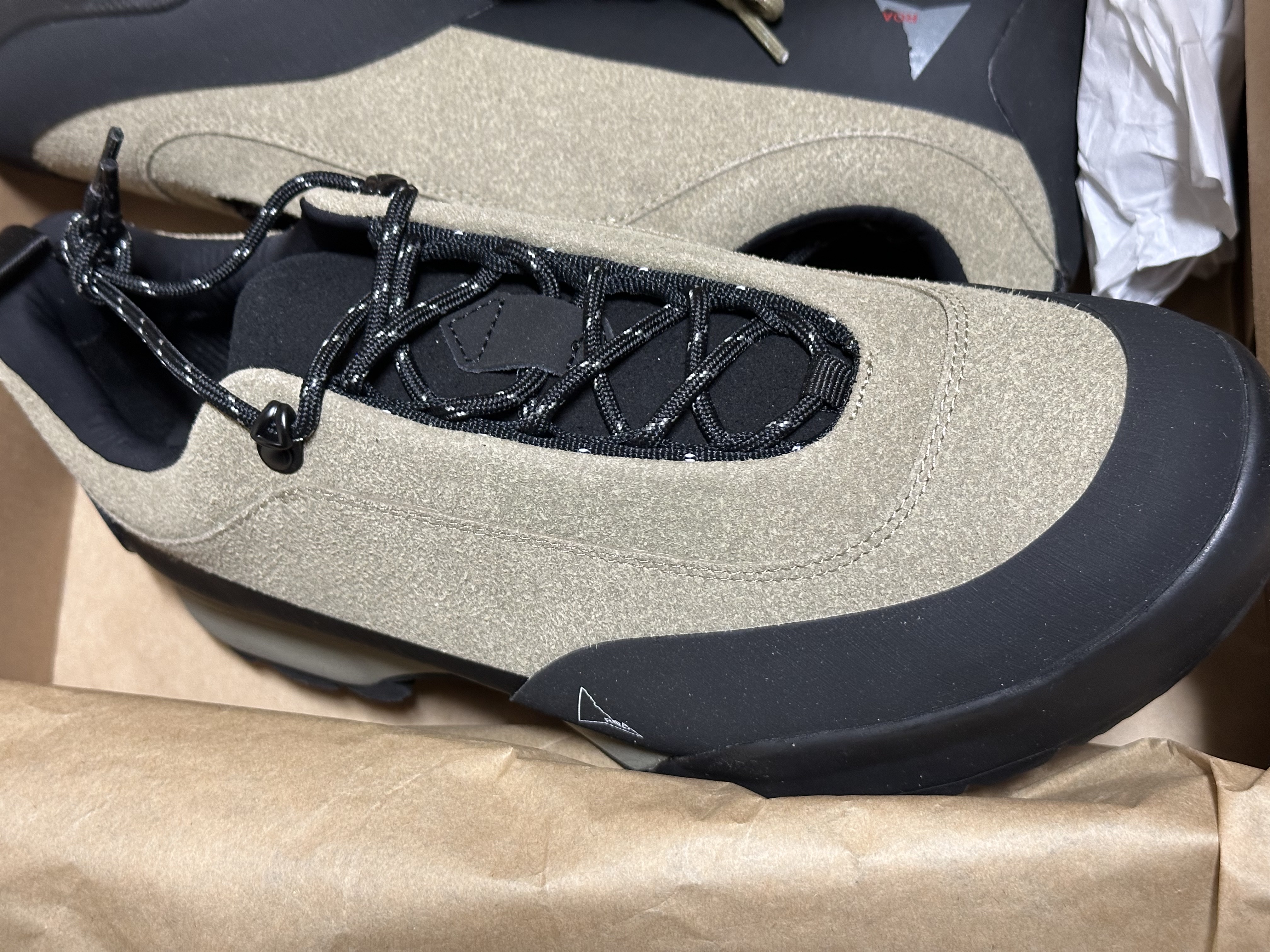 Roa Hiking Cingino Sand Black 착용 스타일 - 2