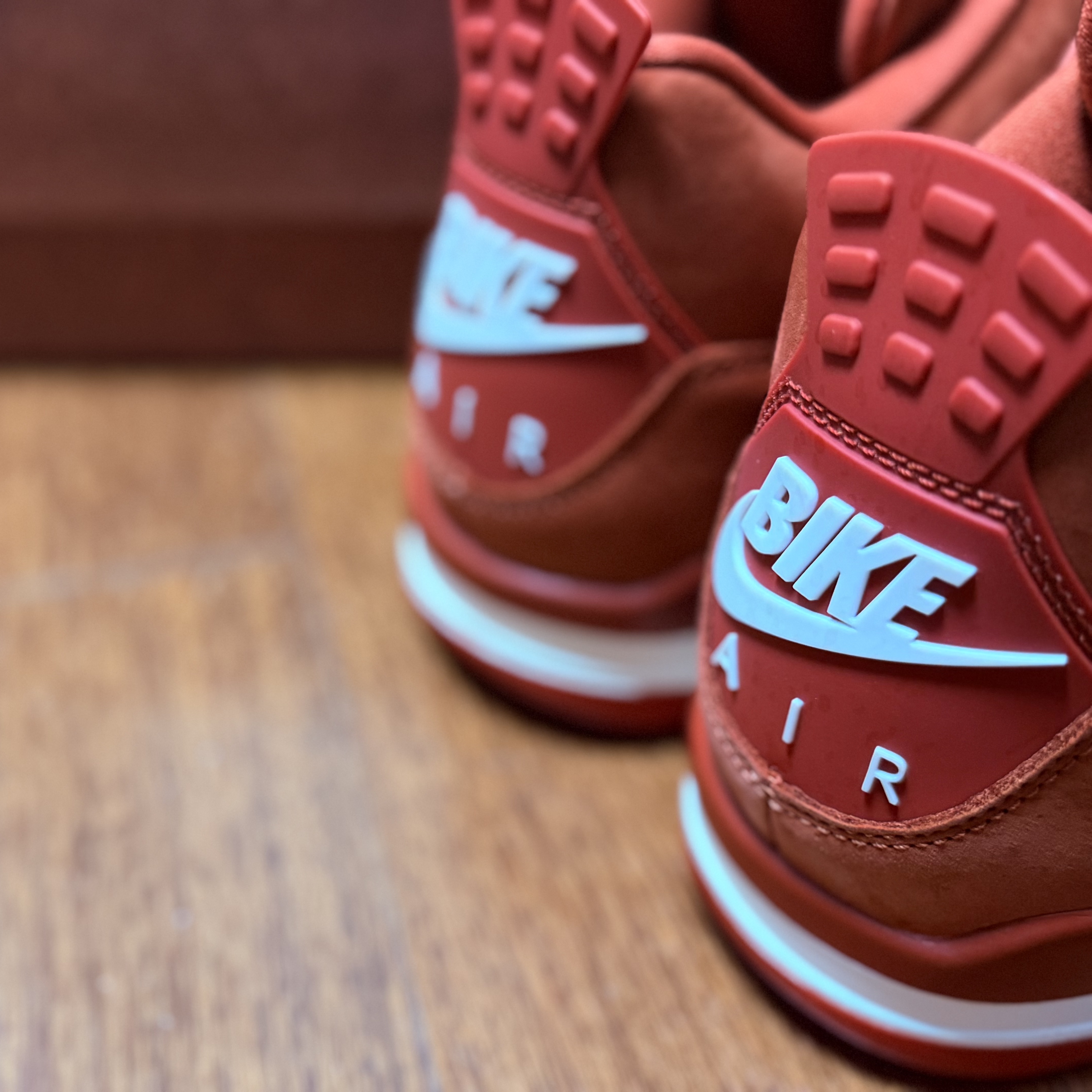 Jordan 4 x Nigel Sylvester Retro OG SP Brick by Brick 착용 스타일 - 2