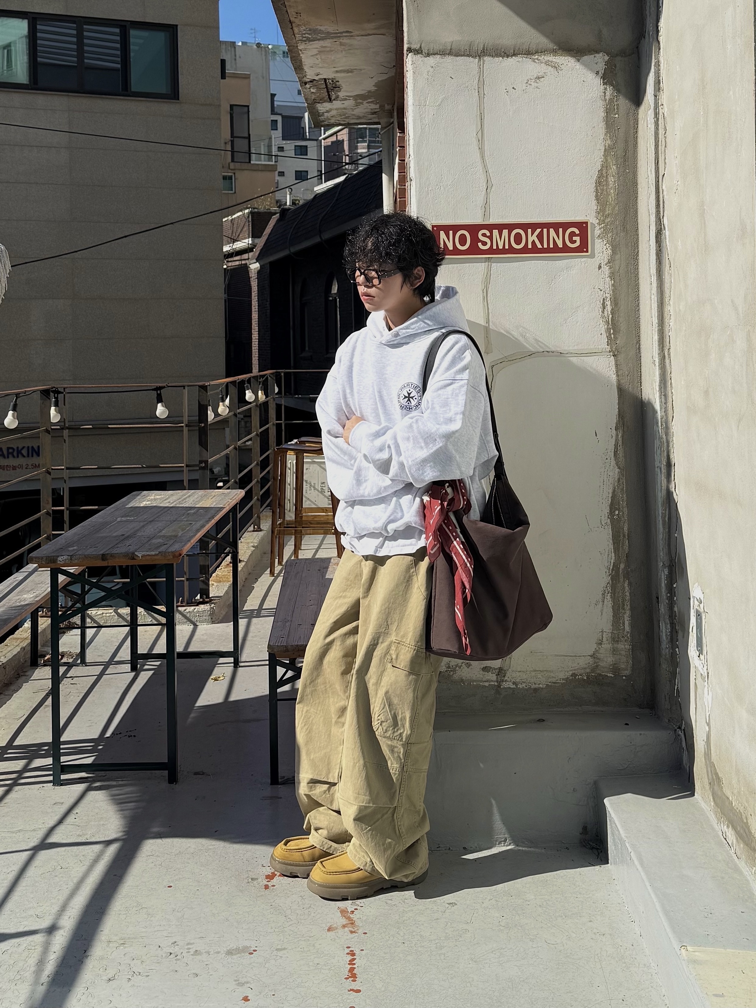 noun Washed Cargo Pants Beige 착용 스타일 - 2