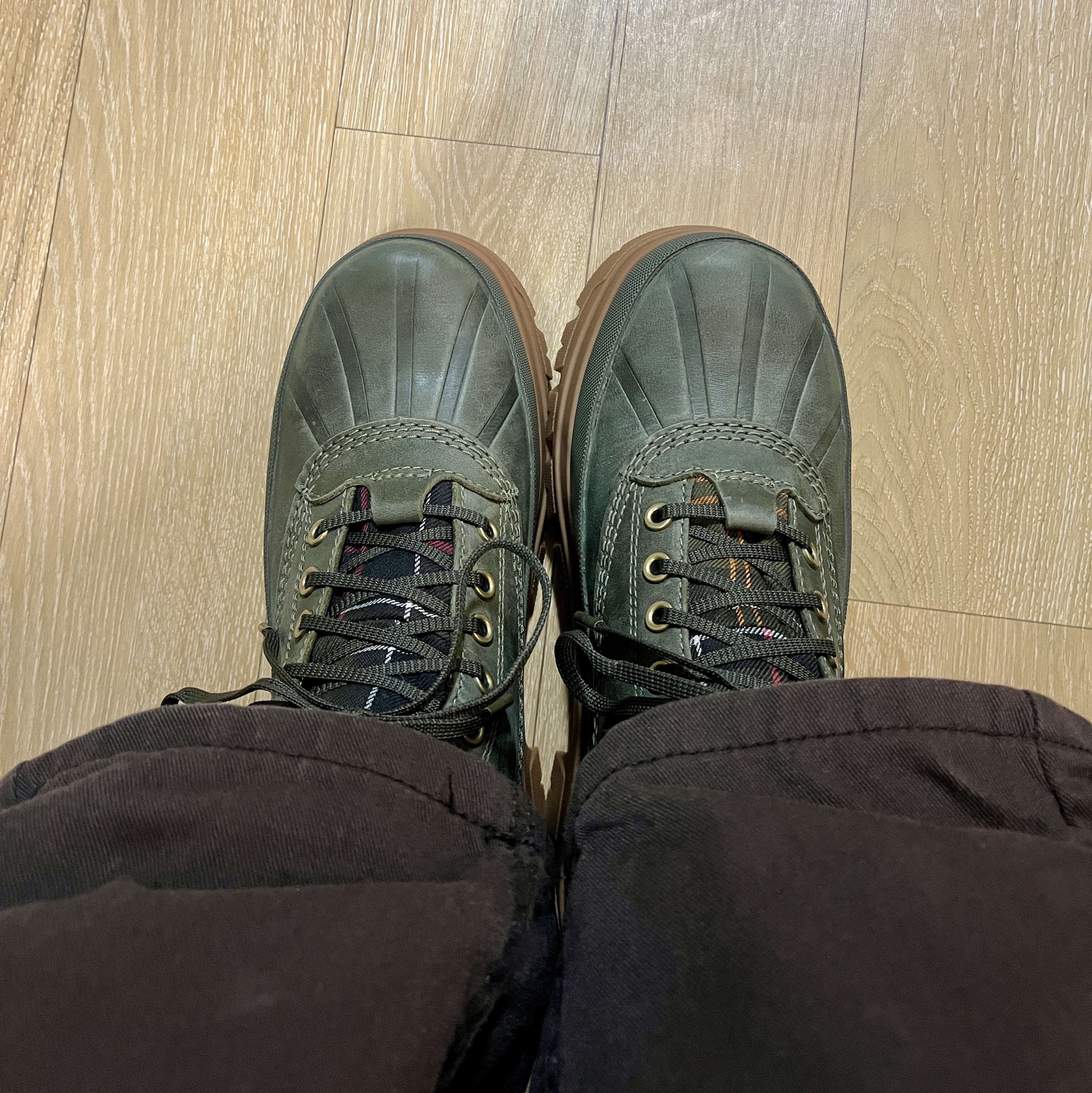 Sorel Caribou Boot Bruno 착용 스타일