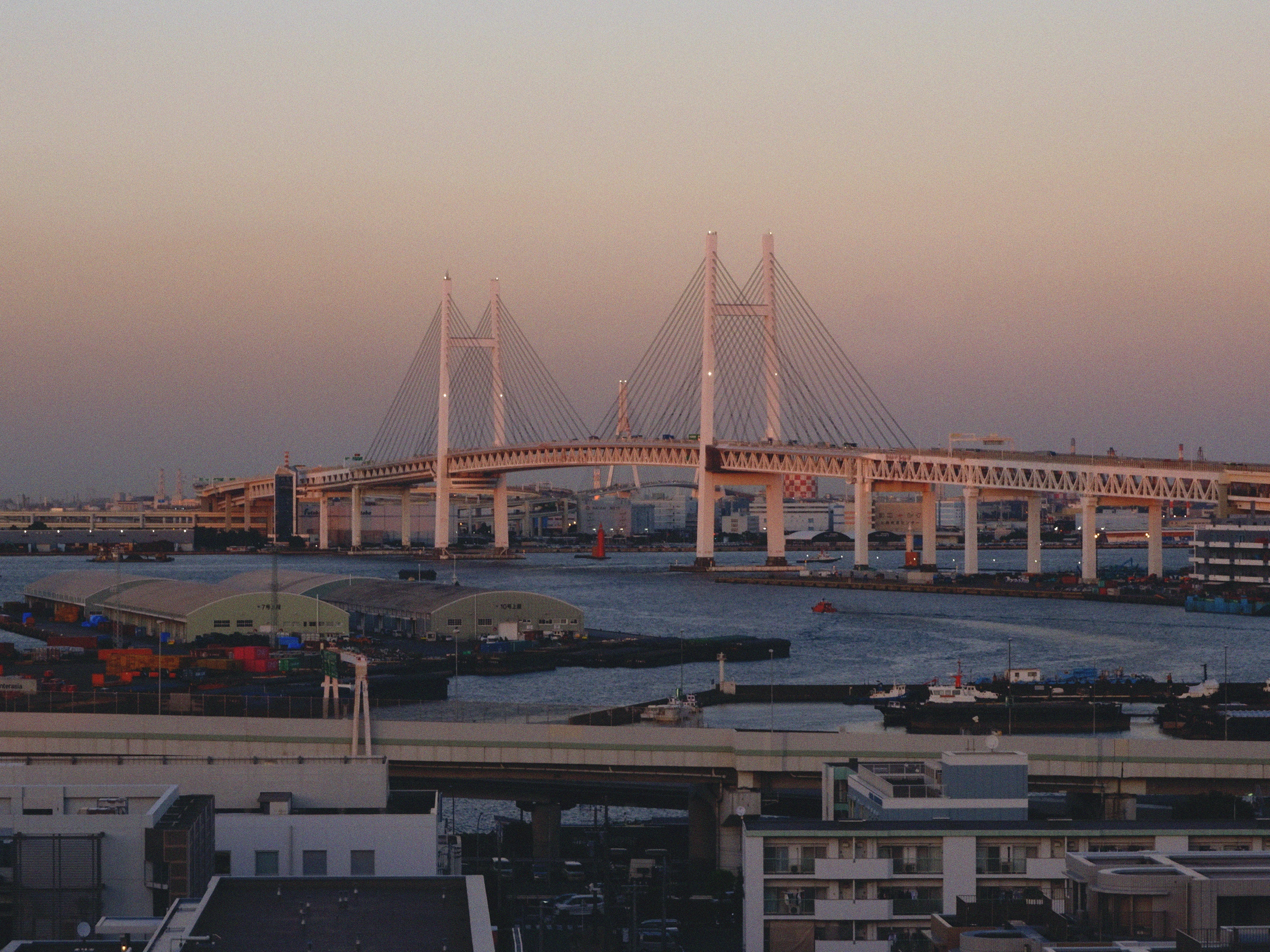 Uniqlo x JW Anderson Straight Jean Blue - JP, Louis Vuitton Envelope Business Card Holder Monogram 착용 스타일 - 4