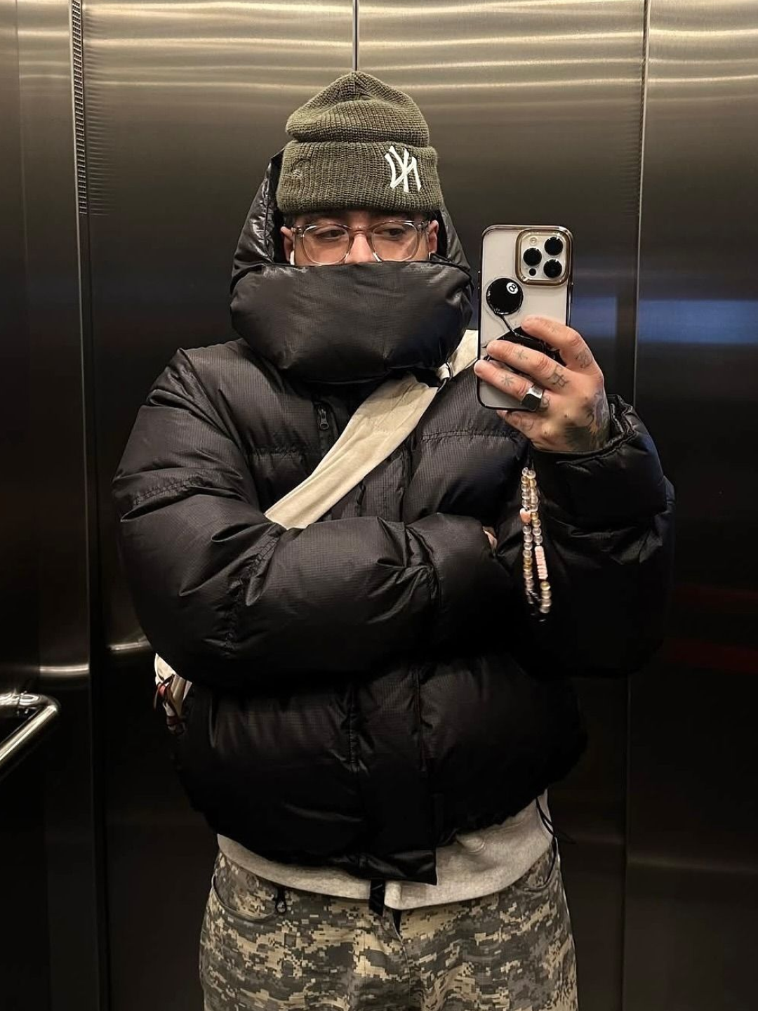 Open Yy Faux Fur Corduroy Earflap Cap Khaki, Alex Zono Running Is My Best Friend Trucker Blue 착용 스타일 - 5