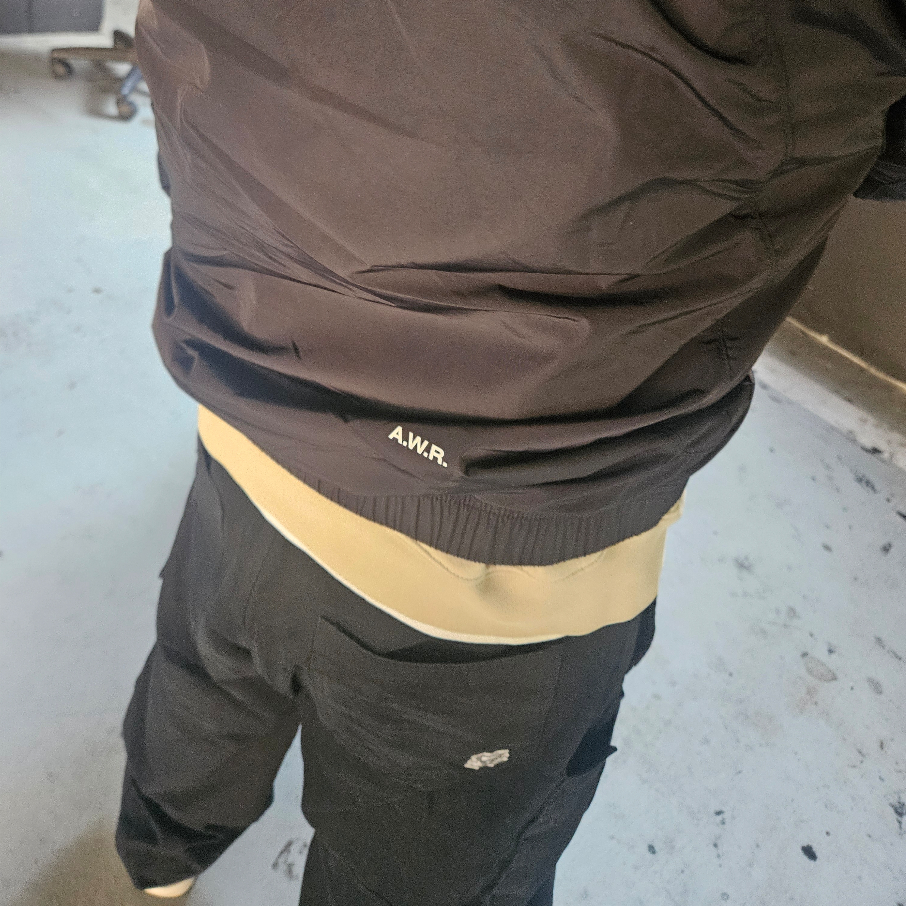 Flavorism VTG Washed Cargo Pants Black, Nike x Drake Nocta Nylon Track Jacket Black (FN7666-010) 착용 스타일
