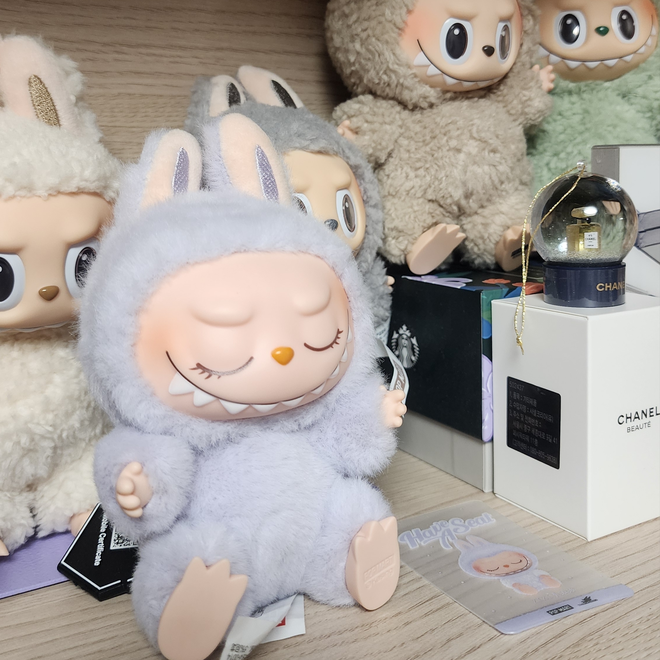 Pop Mart Labubu Let's Play Together Doll Series Zizi Keyring (Opened Case) 착용 스타일 - 3
