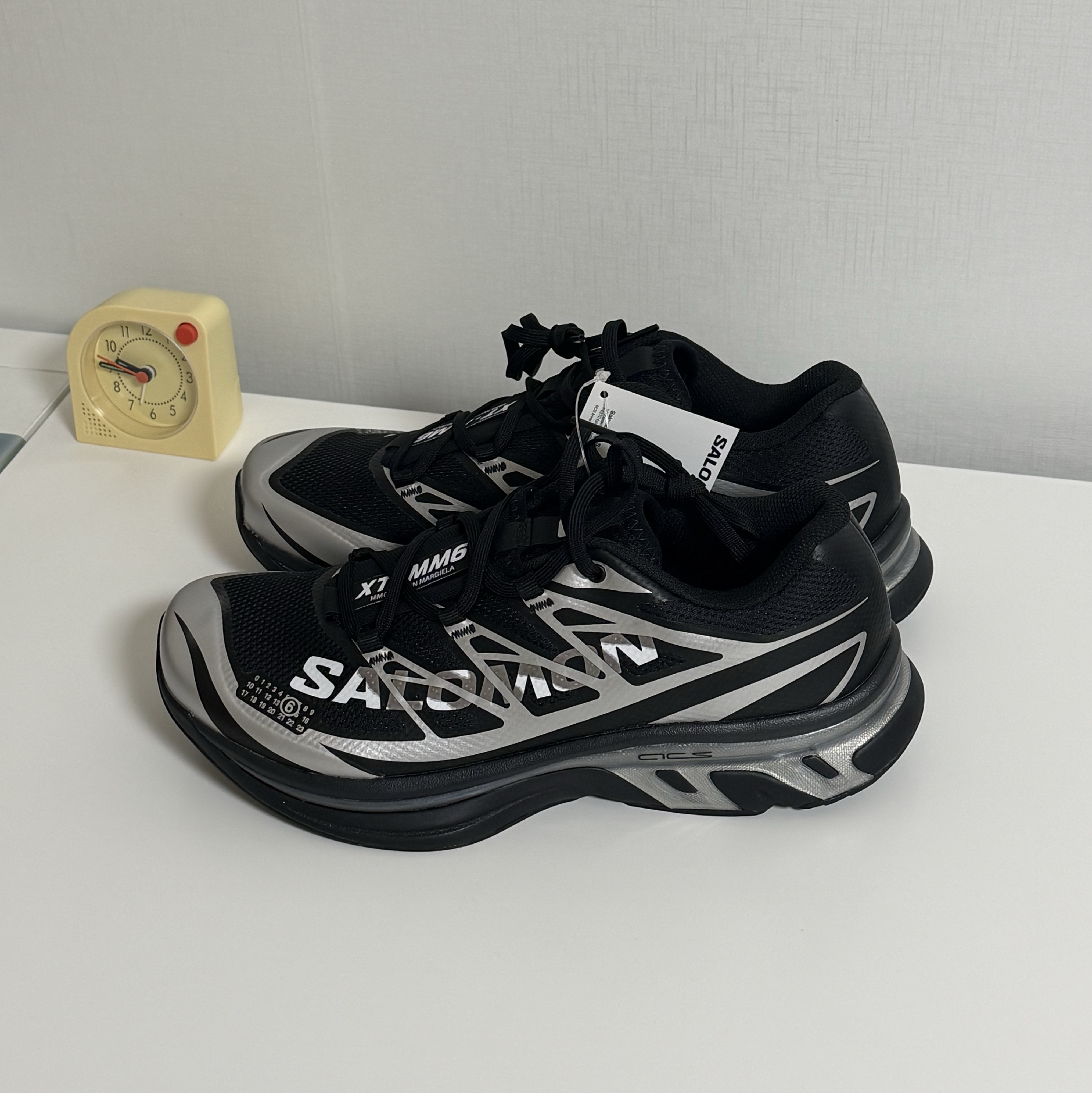 Salomon x MM6 Masion Margiela XT-MM6 Black Ftw Silver 착용 스타일