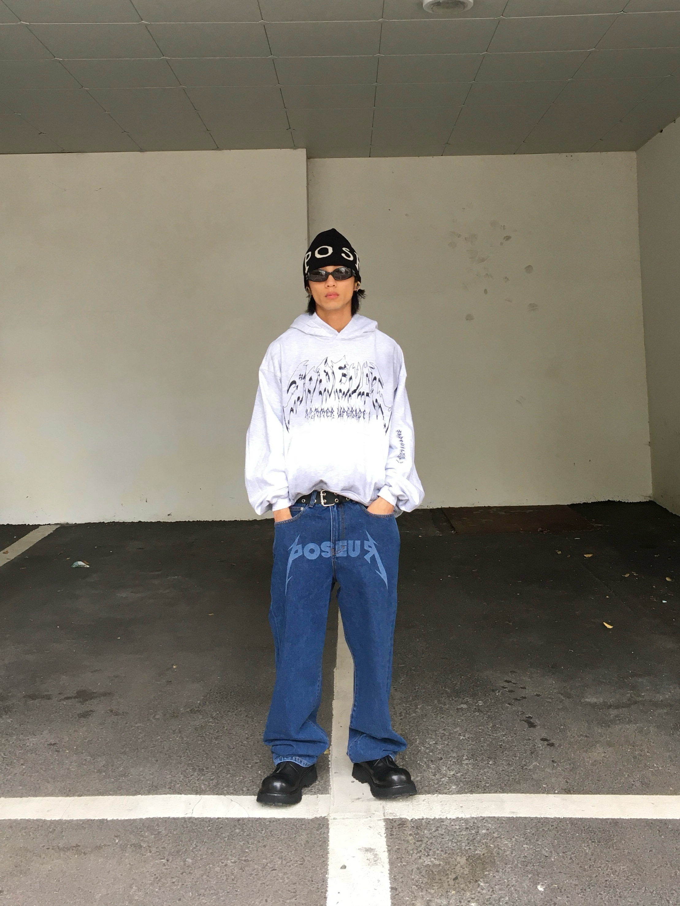POSR Spell Out Jean, POSR Logo Beanie 착용 스타일 - 1