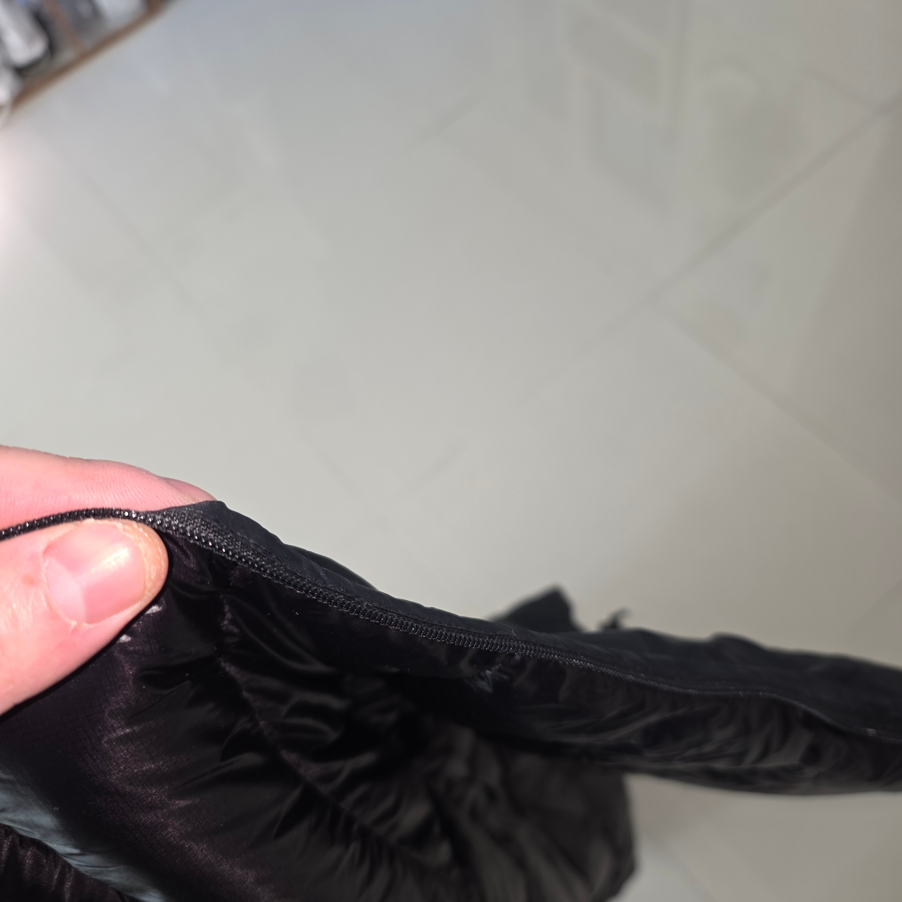 The North Face Matier EX RDS Down Hoodie Black 착용 스타일 - 1
