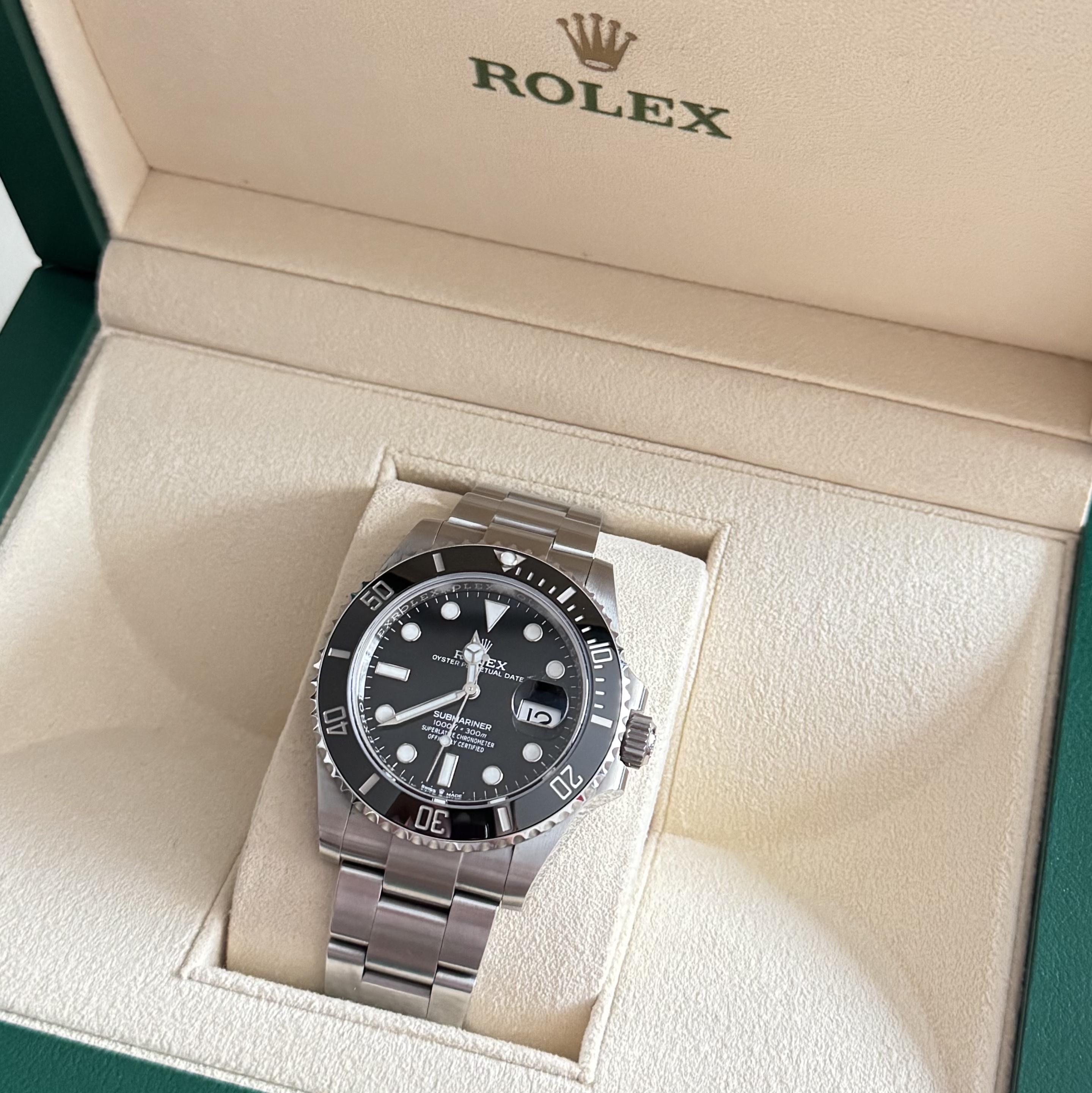 Rolex Submariner Date 41mm 126610LN Black Oyster 착용 스타일 - 2