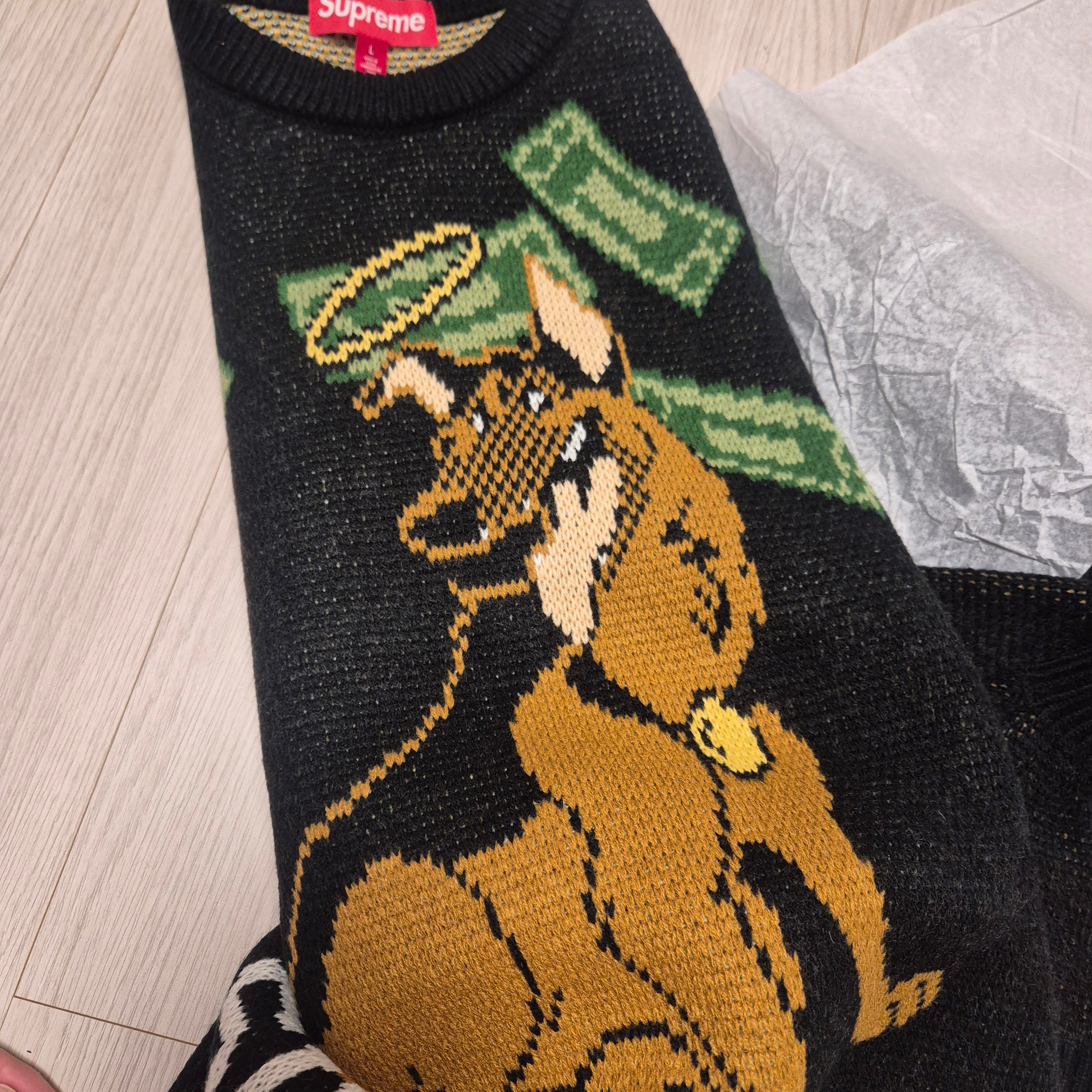 Supreme All Dogs Go To Heaven Sweater Black - 25FW 착용 스타일 - 10