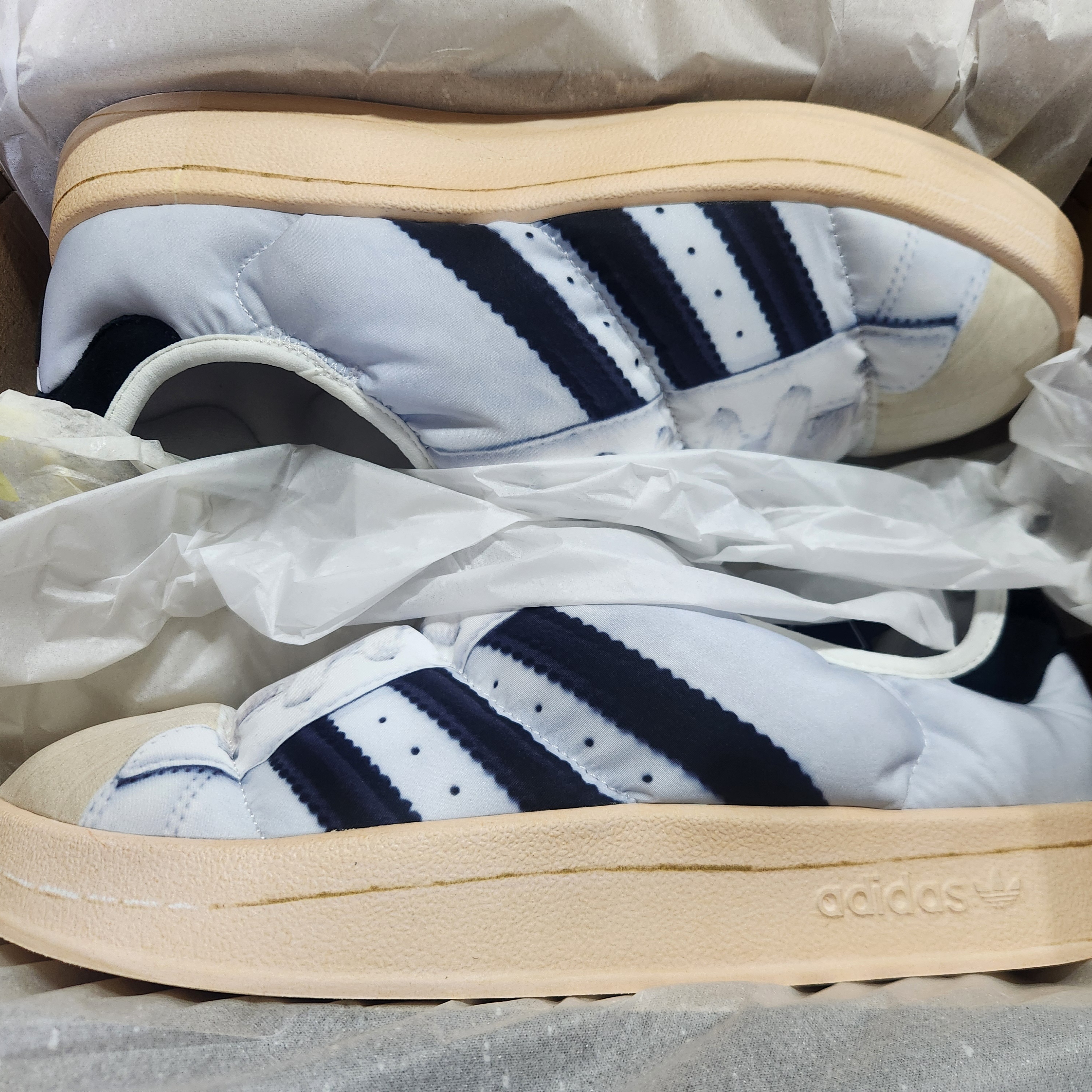 Adidas Puffylette Superstar Cloud White 착용 스타일 - 2