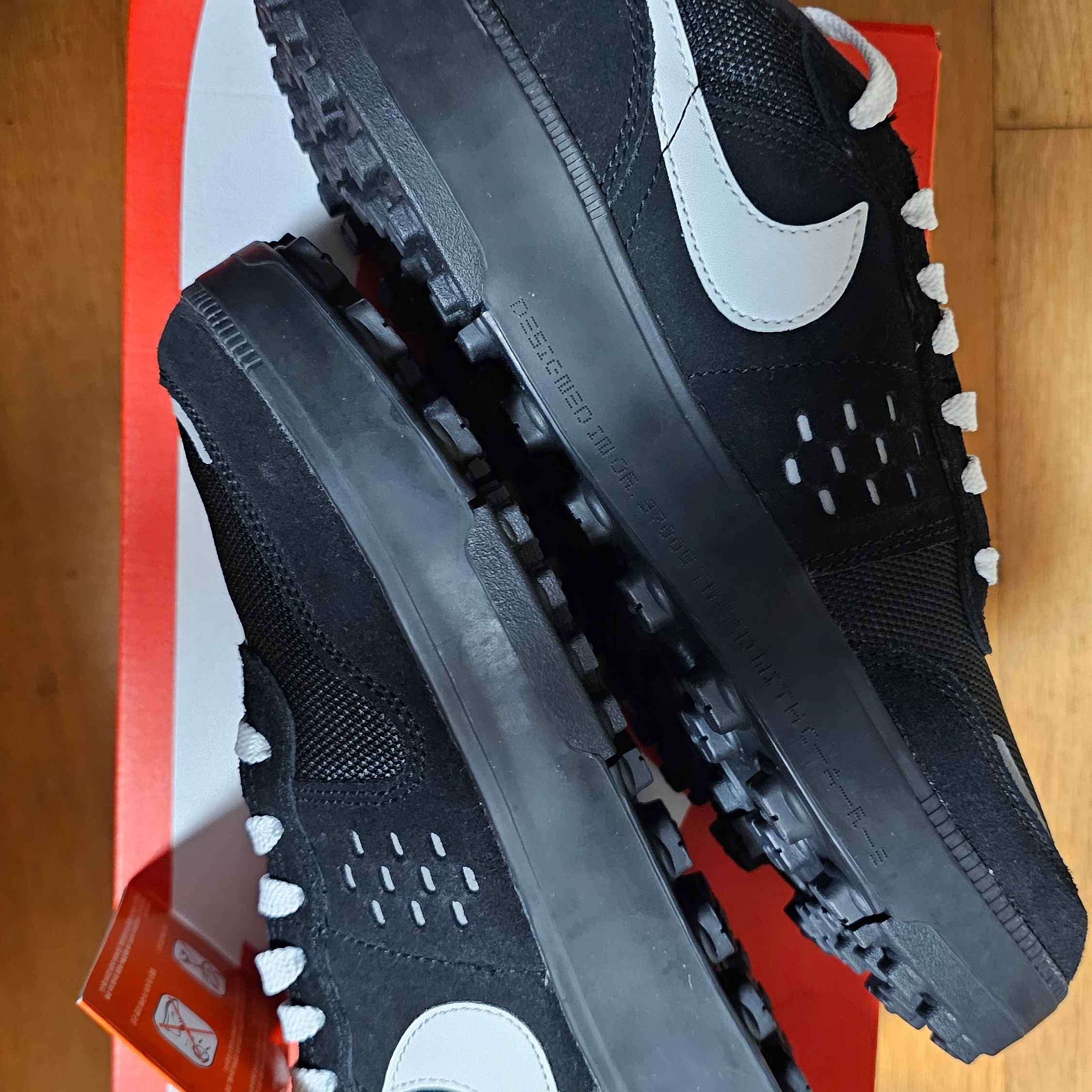Nike C1TY Black Stadium Green 착용 스타일
