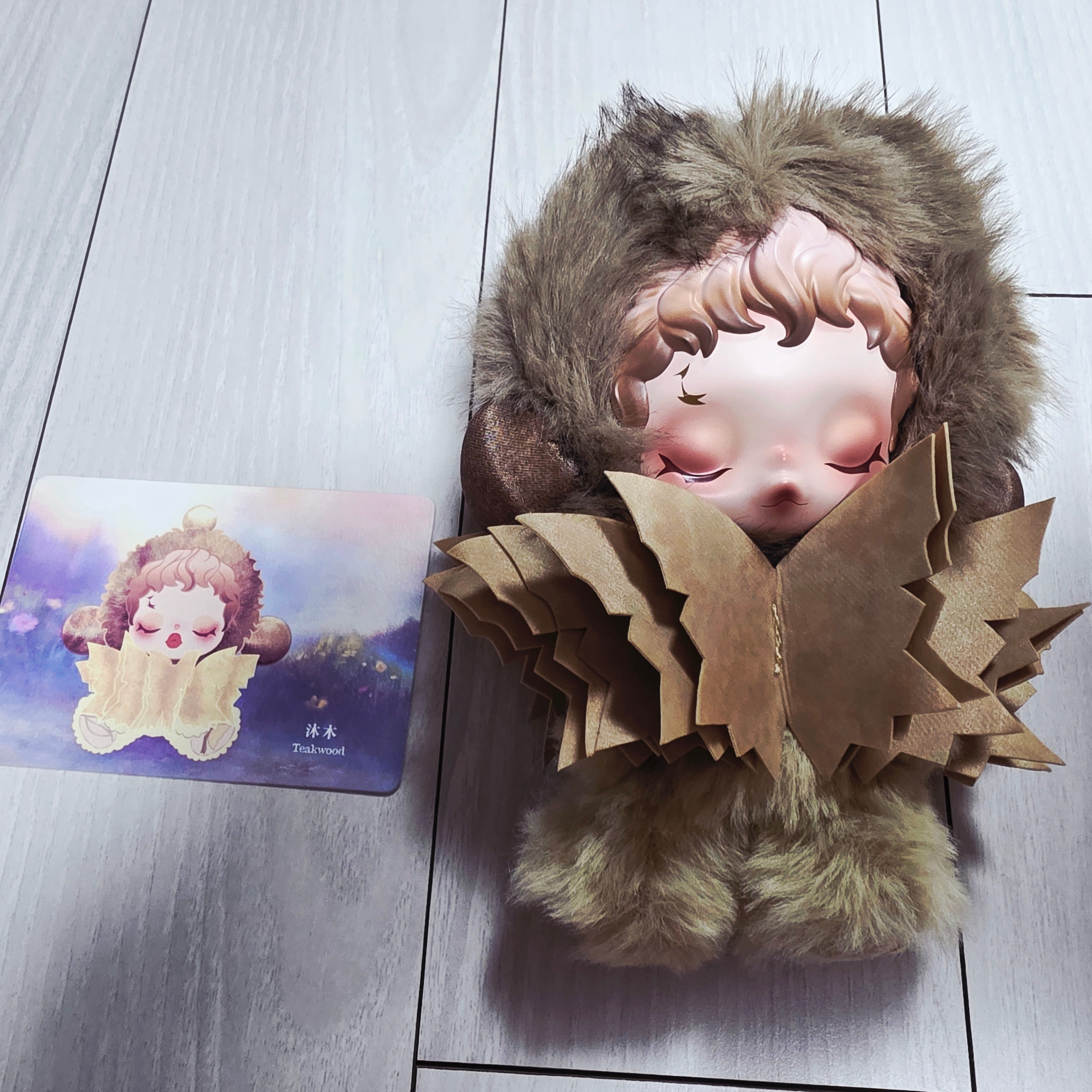 Pop Mart Skullpanda L’Impressionnisme Series Plush Doll (1 Blind Box) 착용 스타일