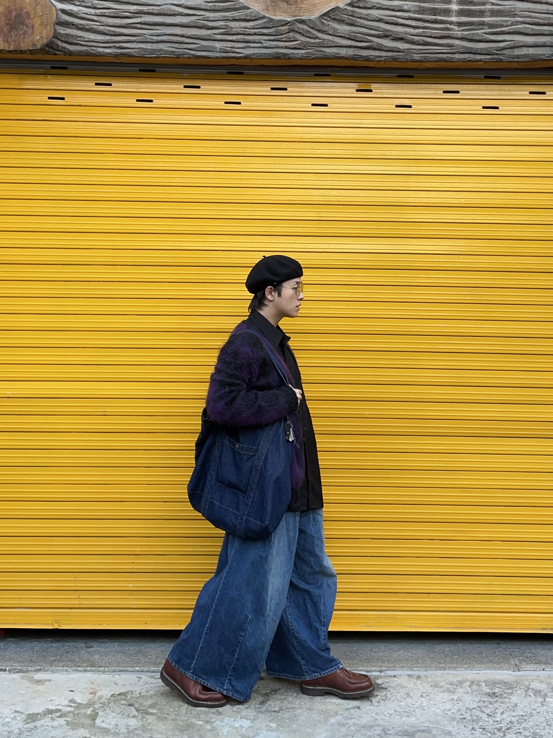 Needles Mohair Cardigan Diamond Charcoal, Needles H.D. Buggy Pants Jean 12 Oz Denim Indigo 착용 스타일 - 3