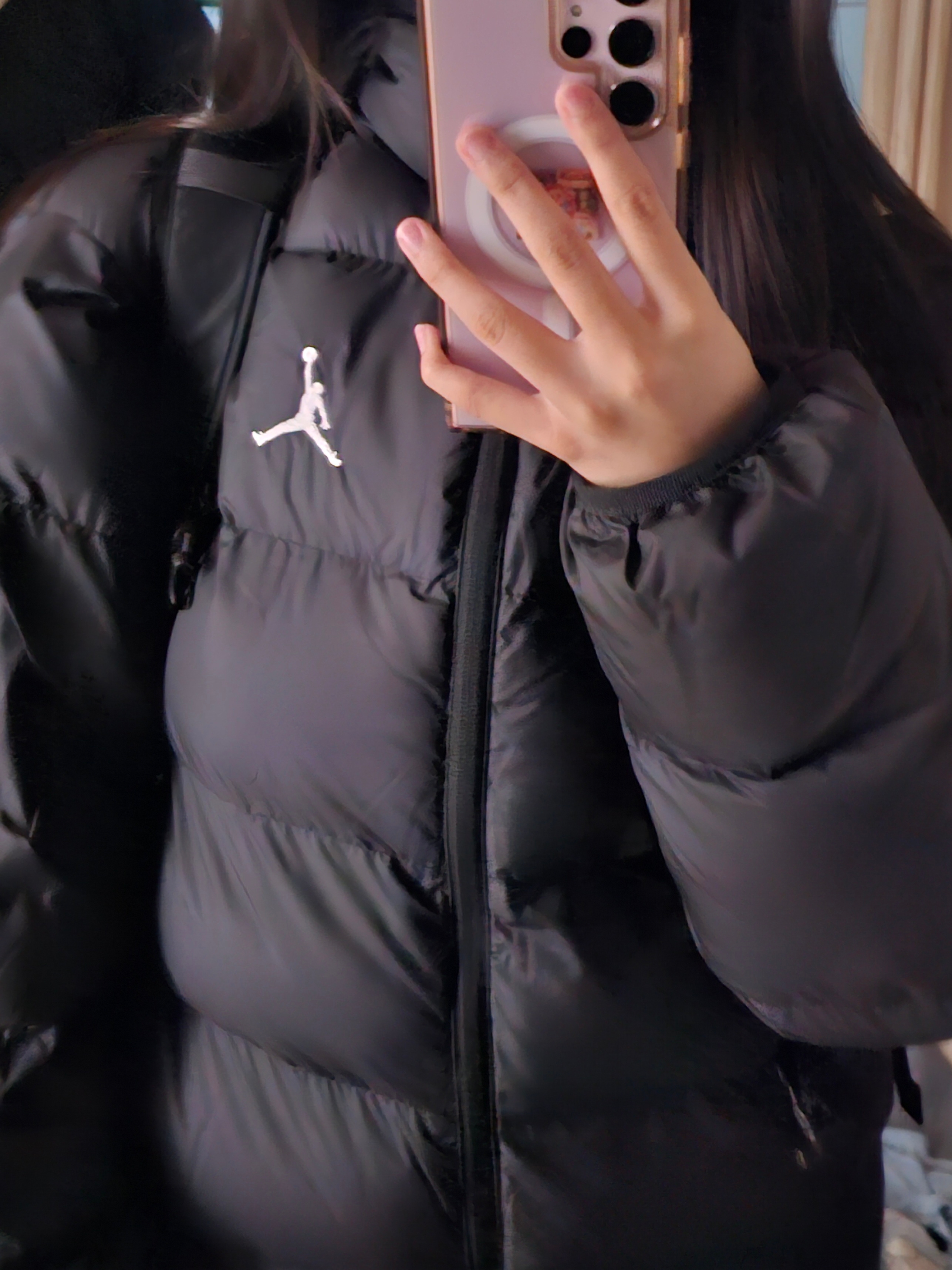 Jordan Brooklyn Puffer Jacket Black (FV7317-010) 착용 스타일 - 2