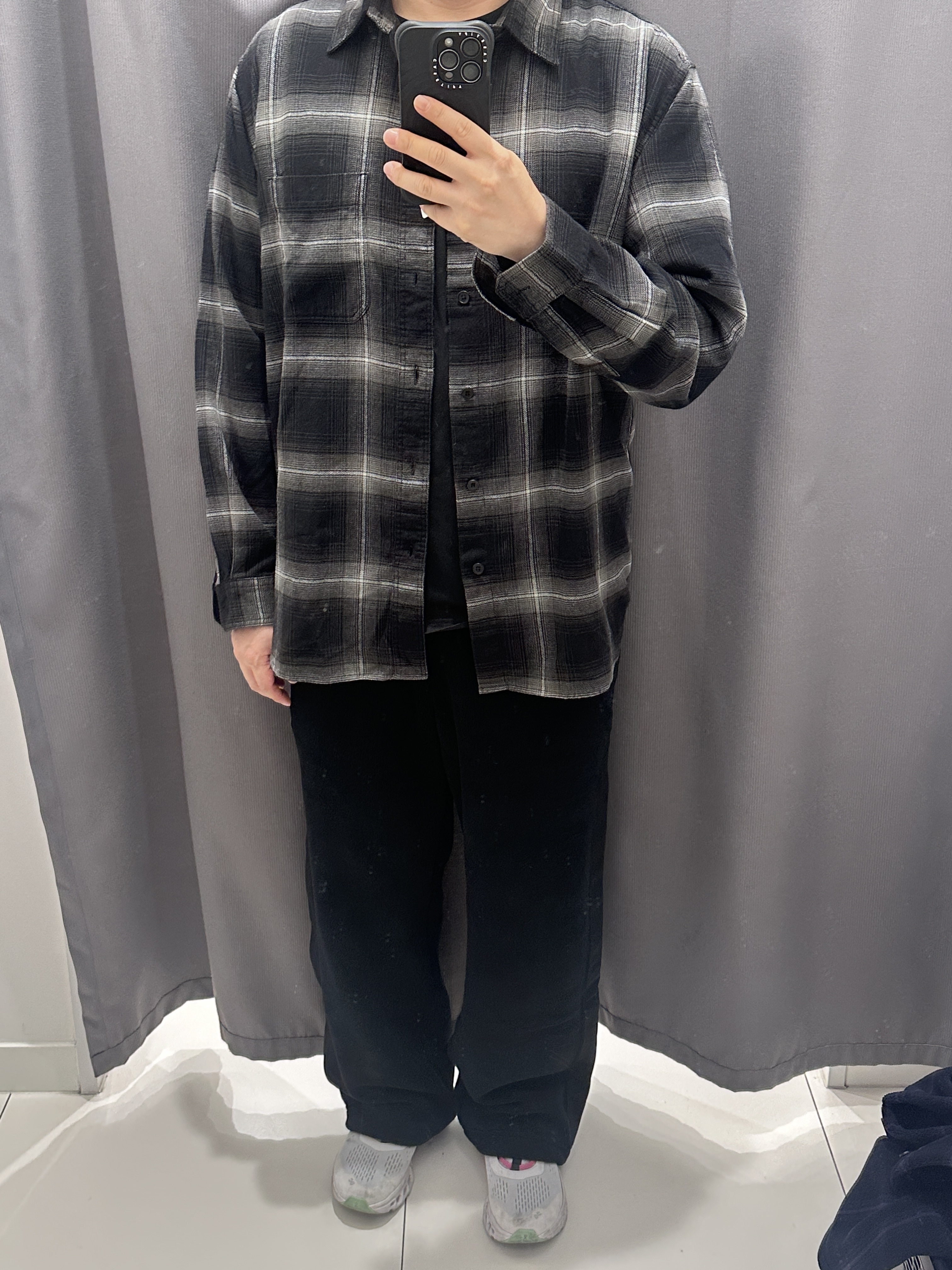 Uniqlo x Needles Fleece Wide Pants Black - KR 착용 스타일