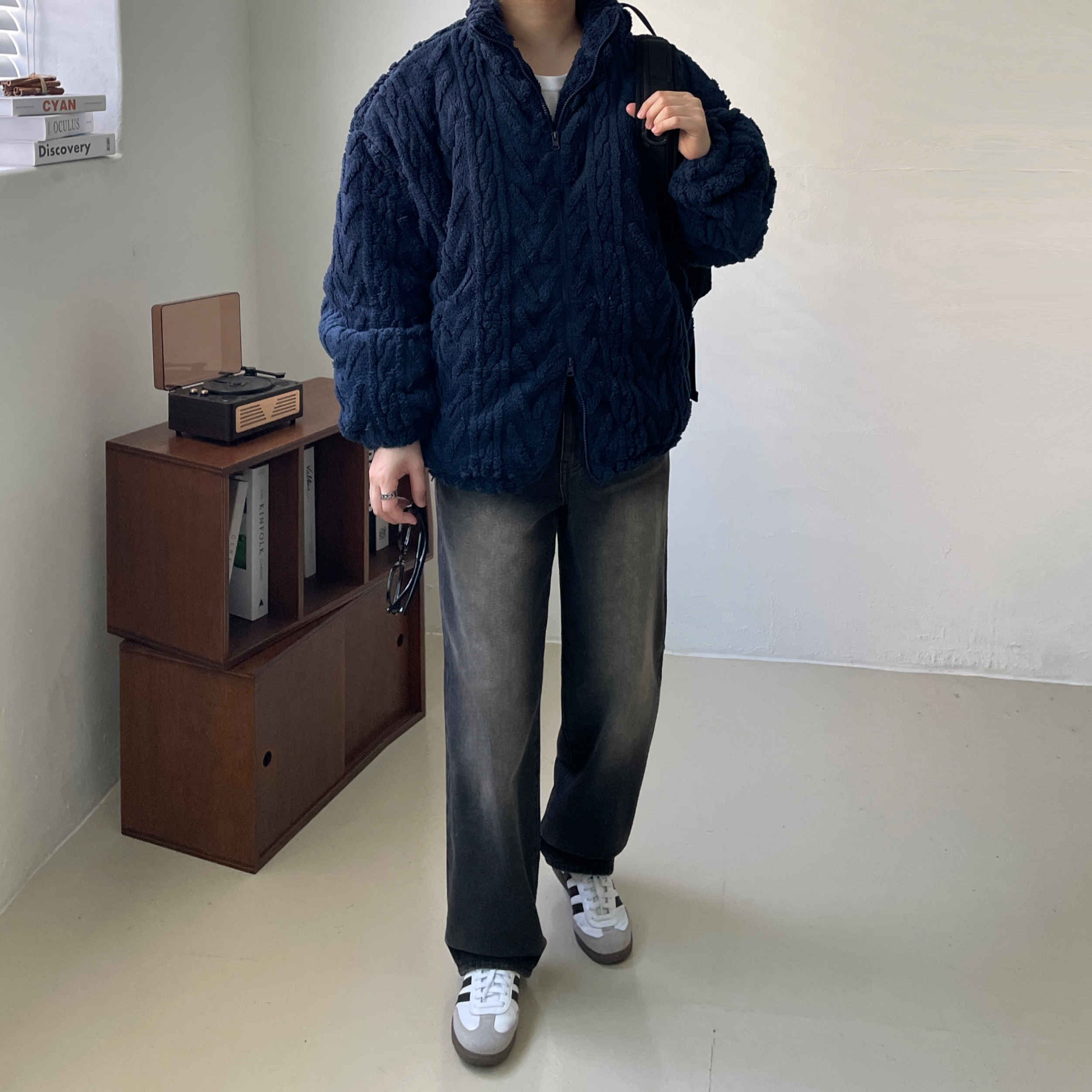 Adidas Samba OG Cloud White 착용 스타일 - 3
