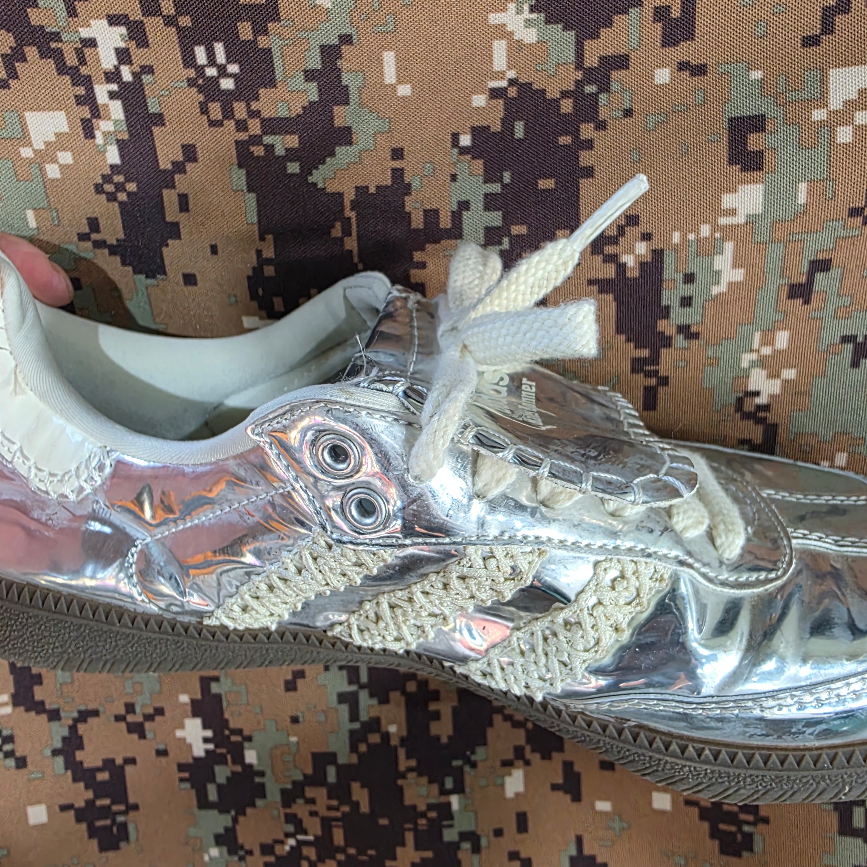 Adidas x Wales Bonner Samba Silver Metallic 착용 스타일