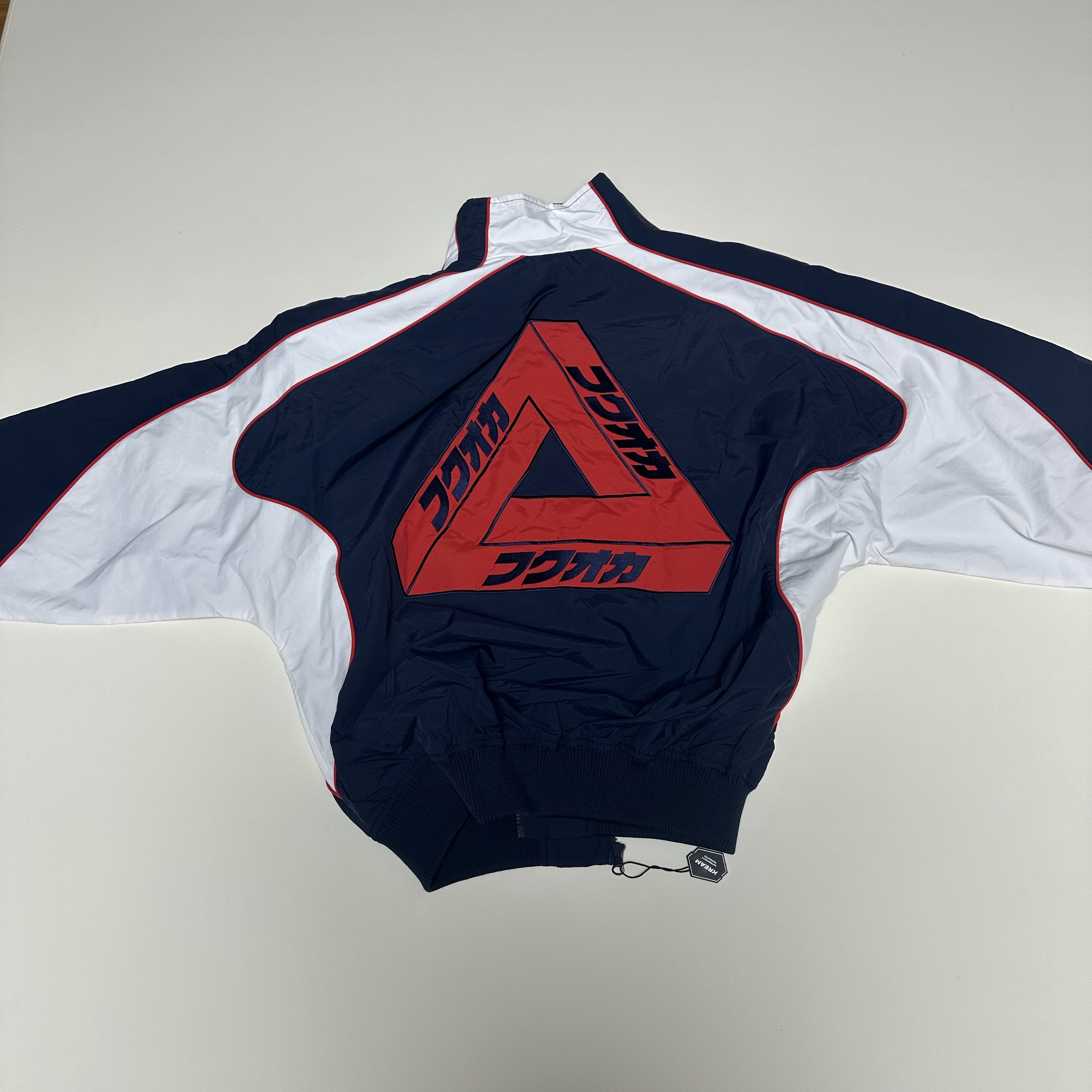 Palace Pasta Jacket Black - 24FW, Palace Pro Shell Jacket Black - 23FW 착용 스타일 - 8