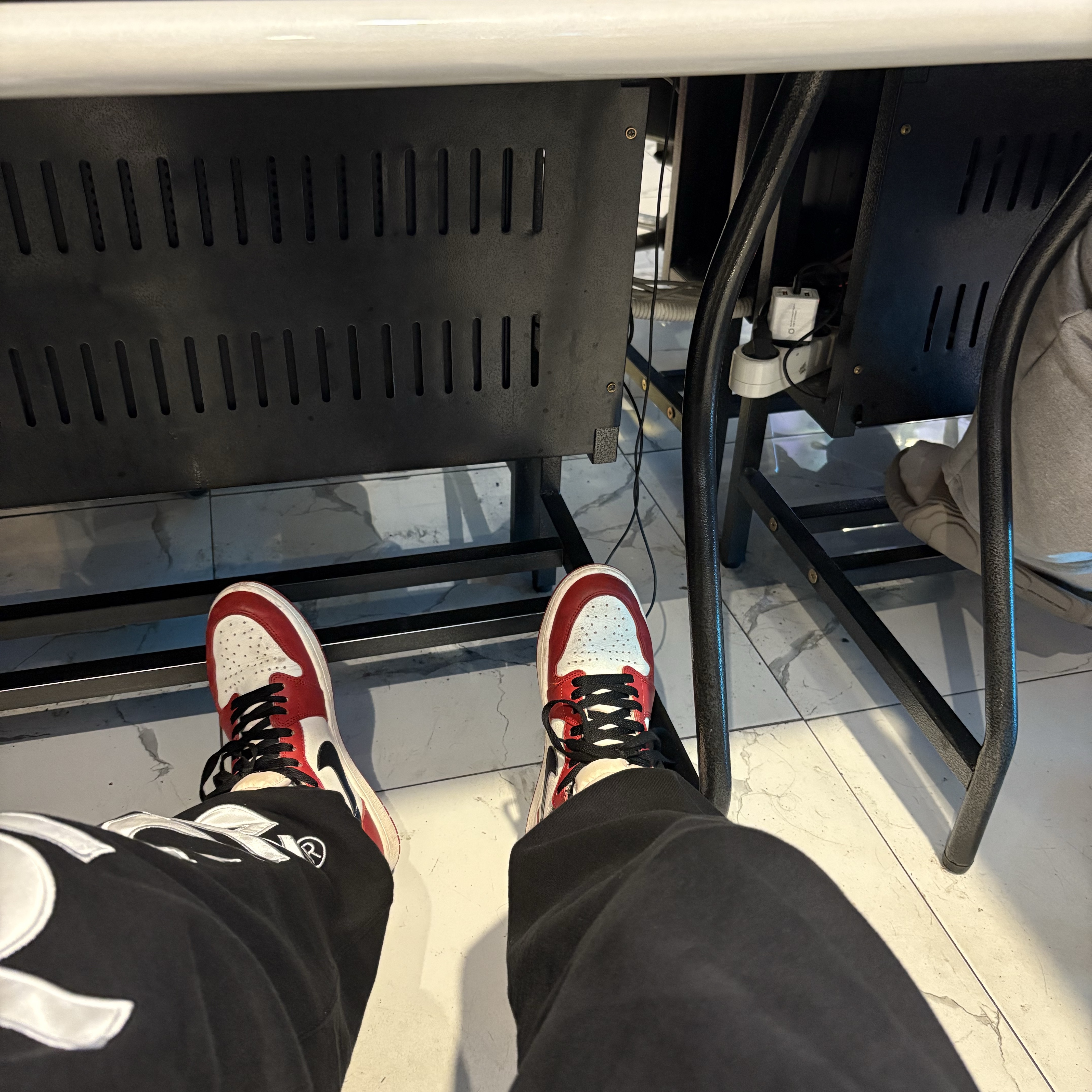 Jordan 1 Retro High OG Chicago 2022 착용 스타일