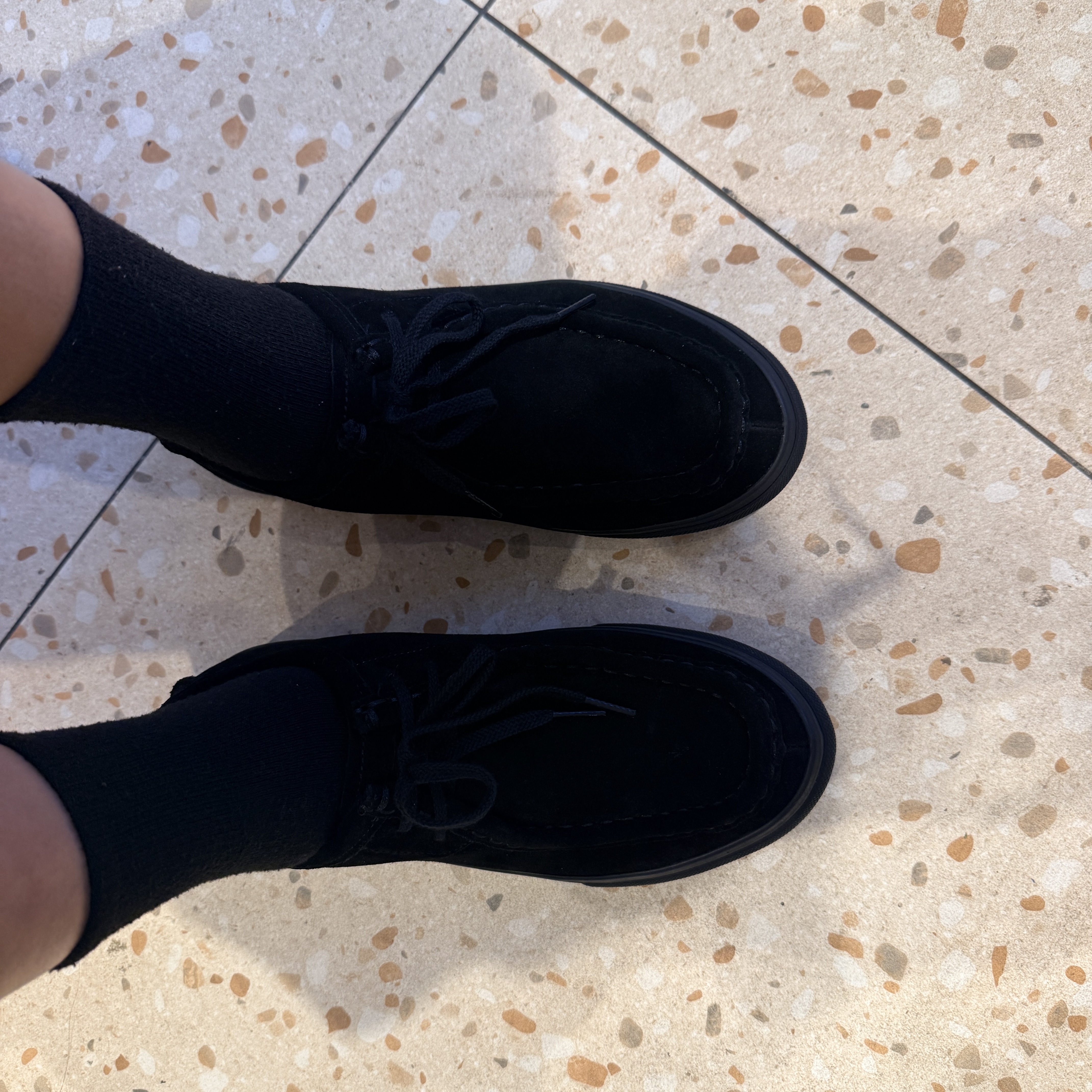 Vans Carver Low Black 착용 스타일 - 3