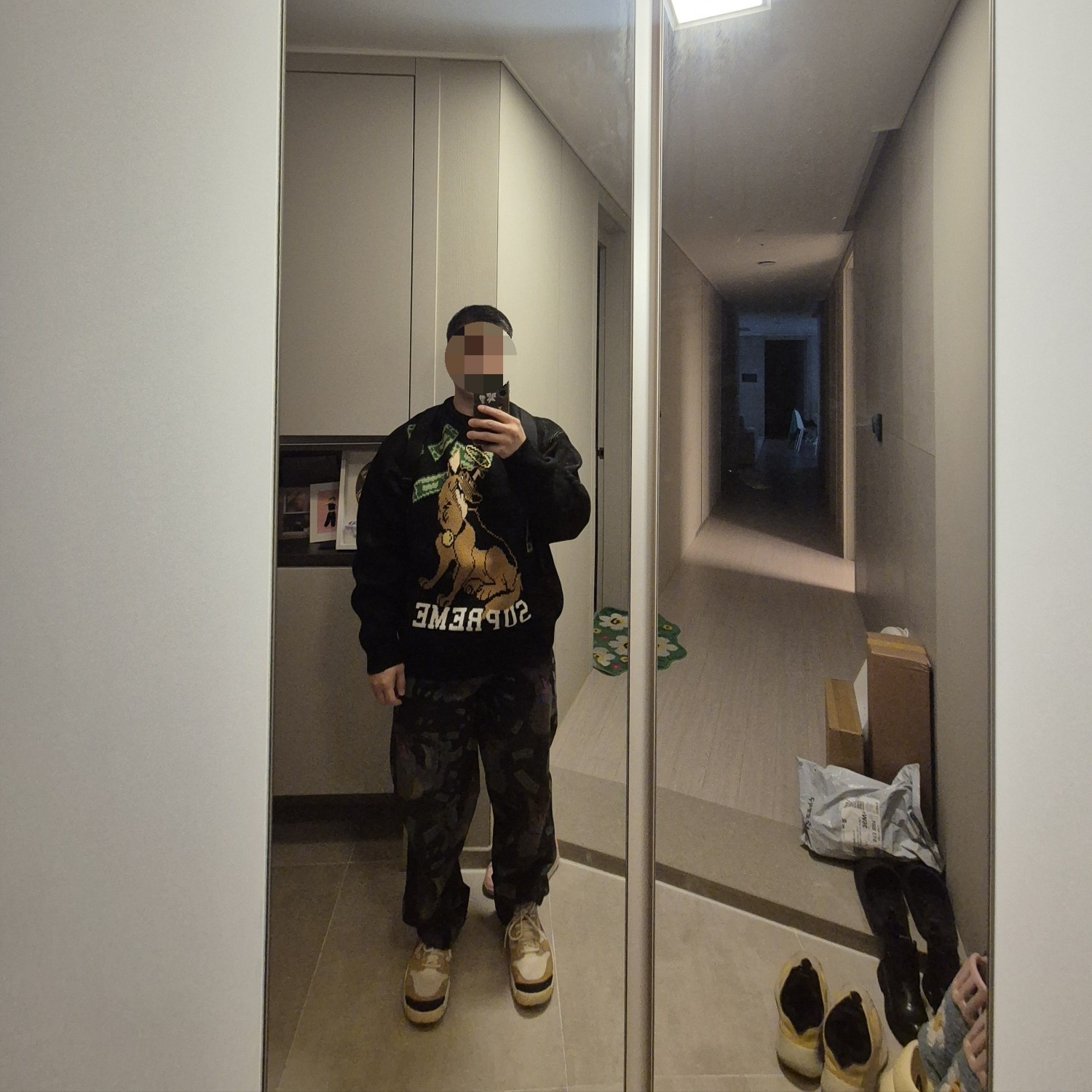 Supreme All Dogs Go To Heaven Sweater Black - 25FW 착용 스타일 - 1