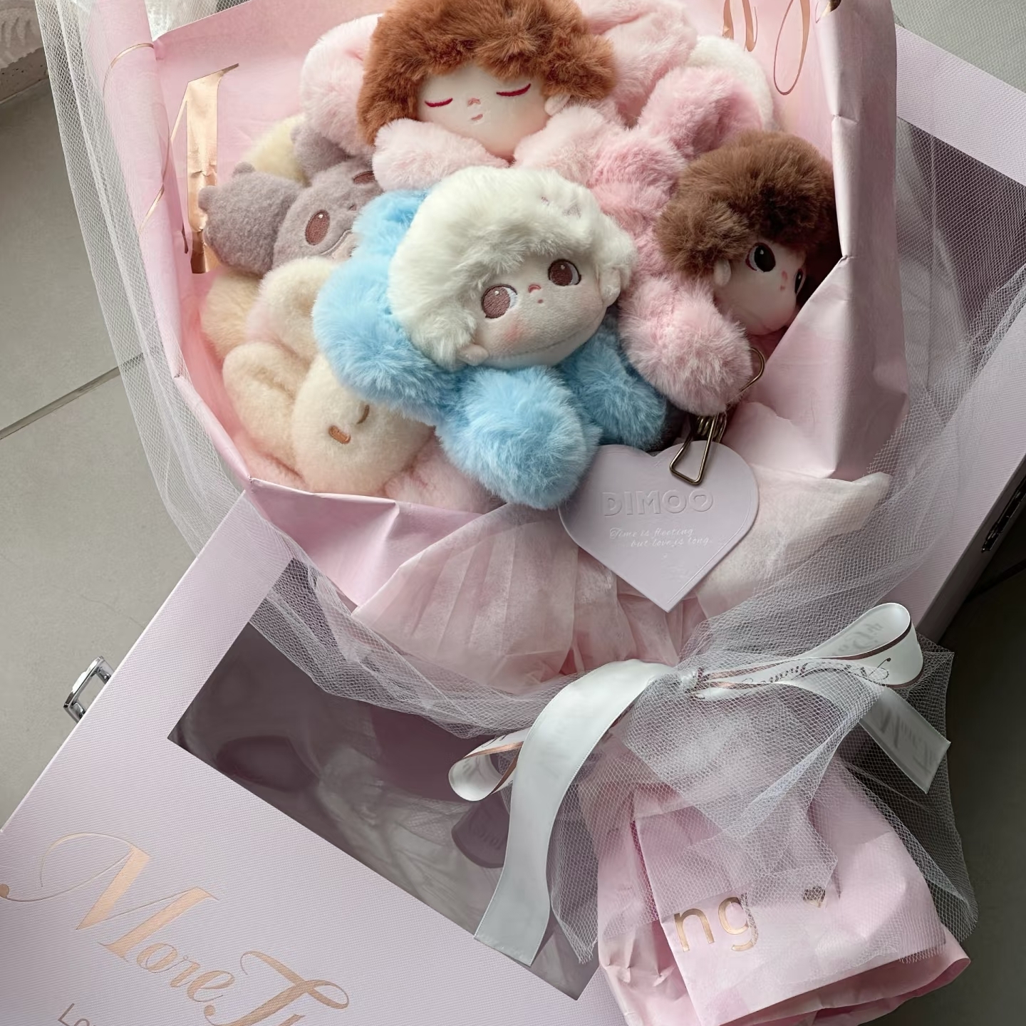 Pop Mart Dimoo Gift Bouquet Box 착용 스타일 - 2
