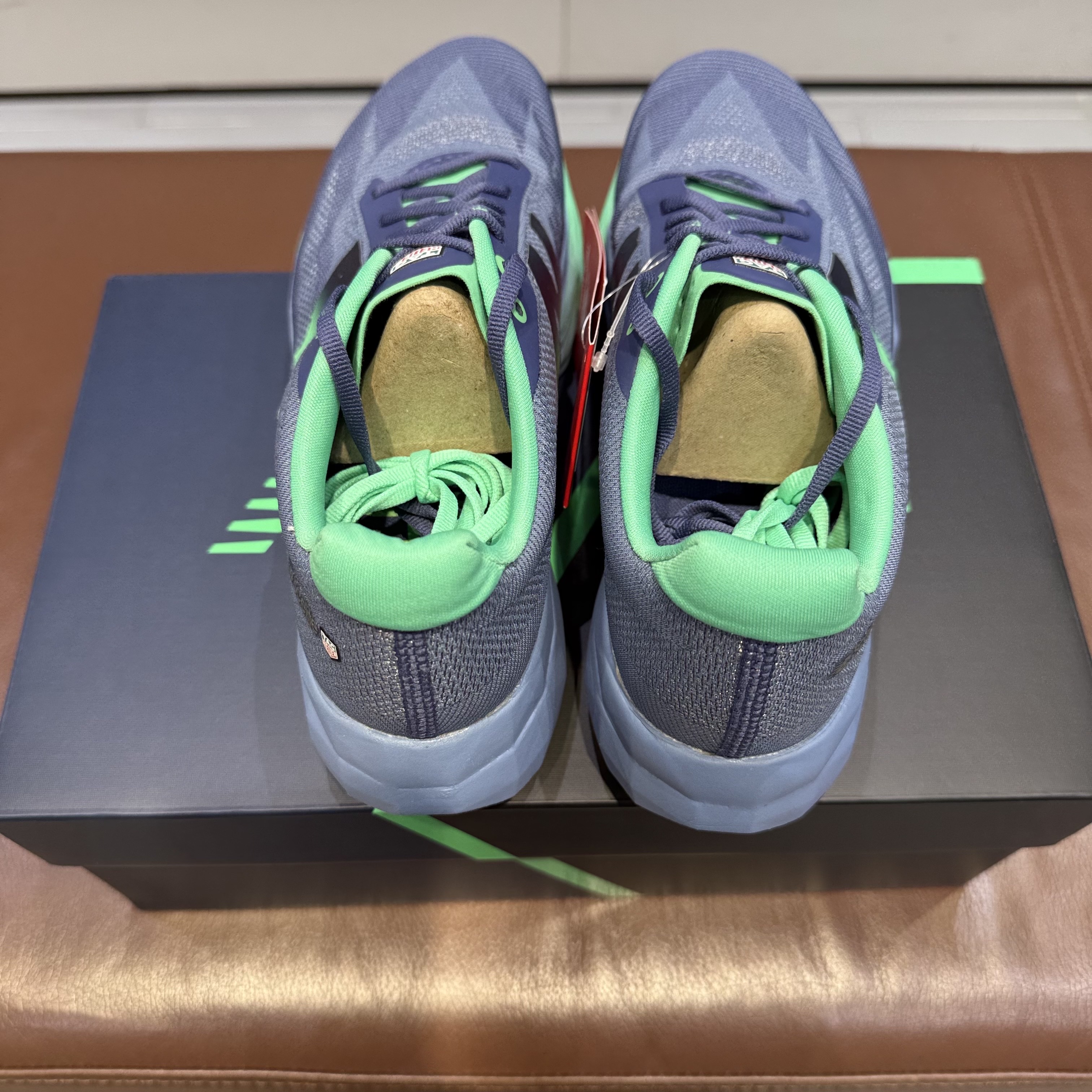 New Balance x TAG Heuer SC Elite v5 Dream State Midnight - D Standard 착용 스타일 - 3
