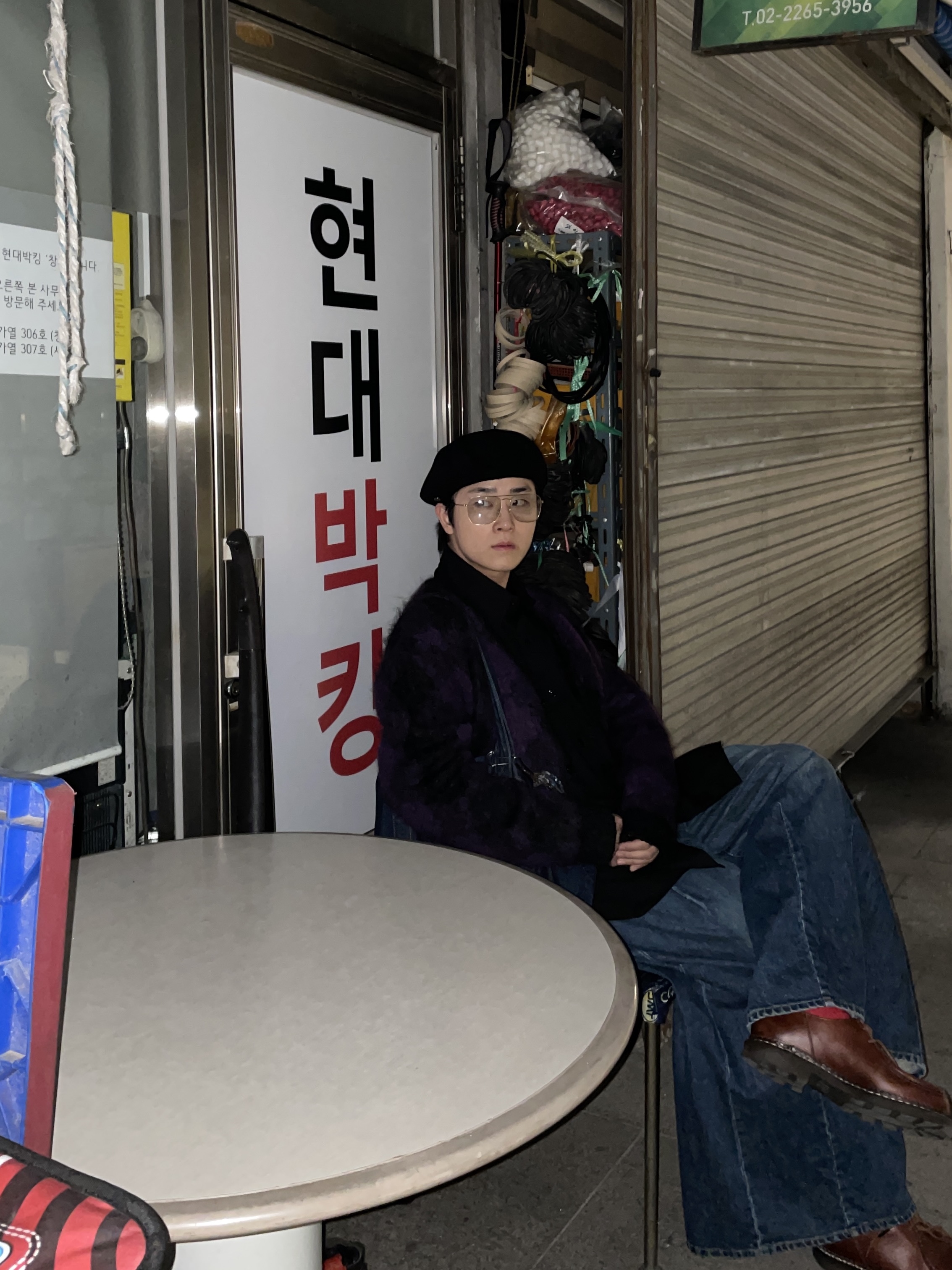 Needles Mohair Cardigan Diamond Charcoal, Needles H.D. Buggy Pants Jean 12 Oz Denim Indigo 착용 스타일 - 2