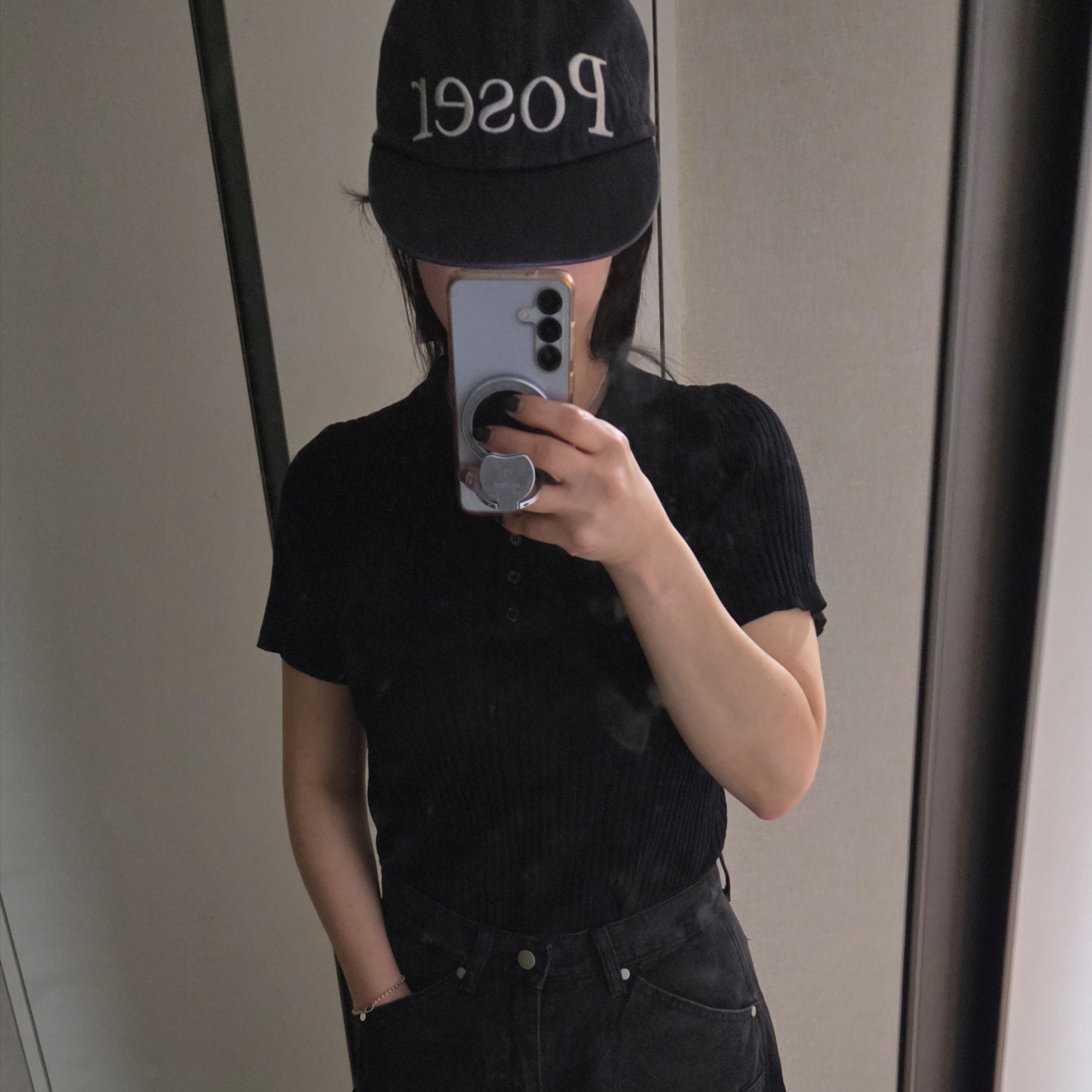 Suade Curved Double Knee Pants Black 착용 스타일 - 1