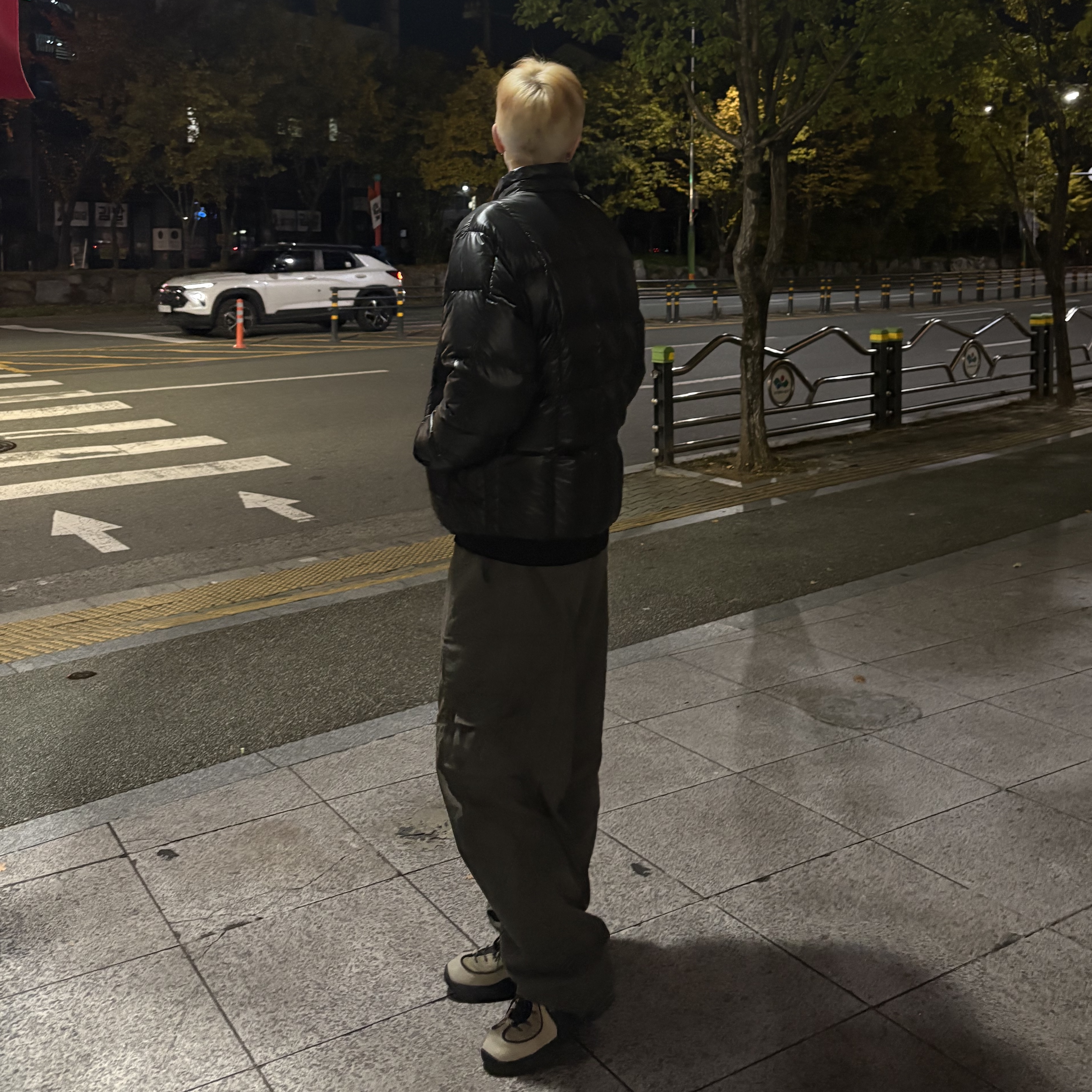 Nike x Stussy Air Penny II Rattan and Limestone, Thisisneverthat Pertex Light Down Jacket Black 착용 스타일