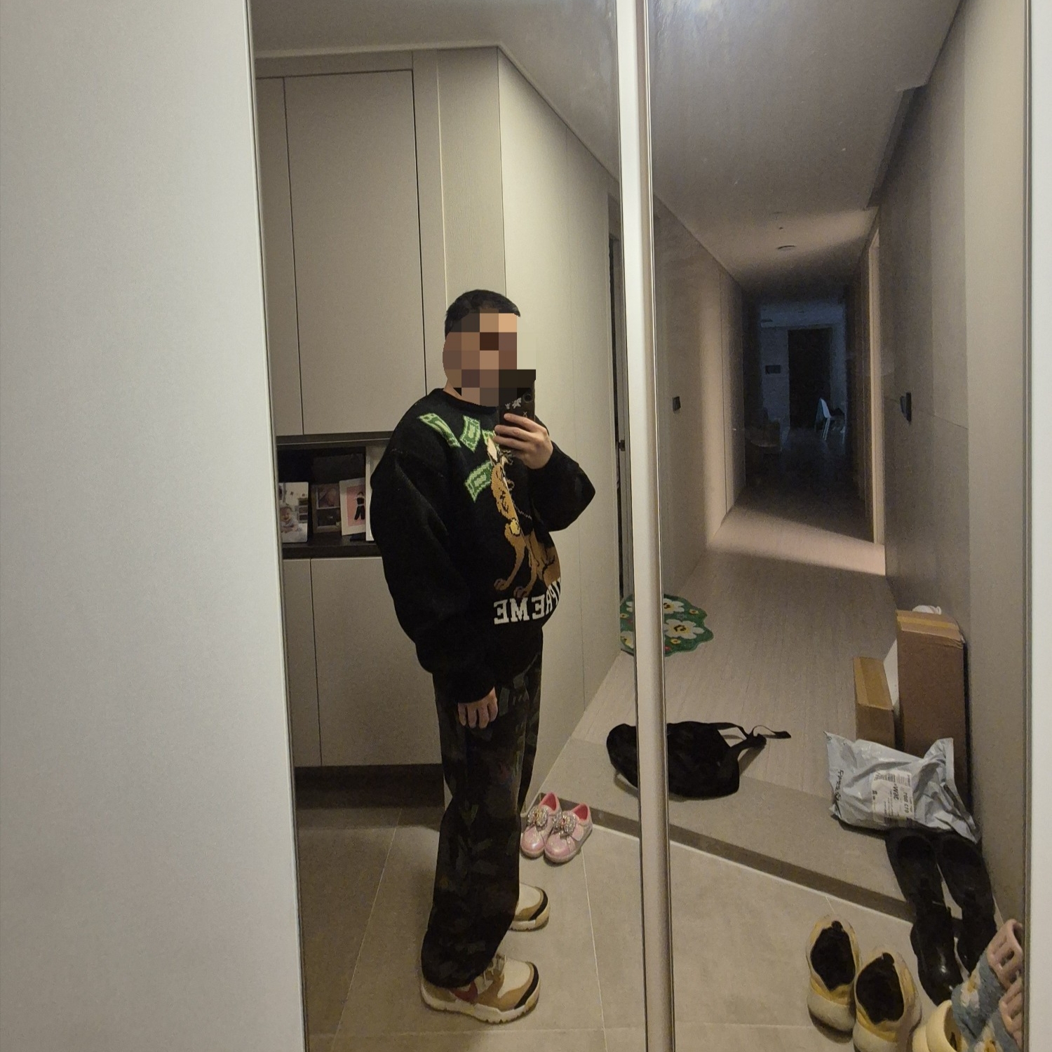 Supreme All Dogs Go To Heaven Sweater Black - 25FW 착용 스타일 - 6