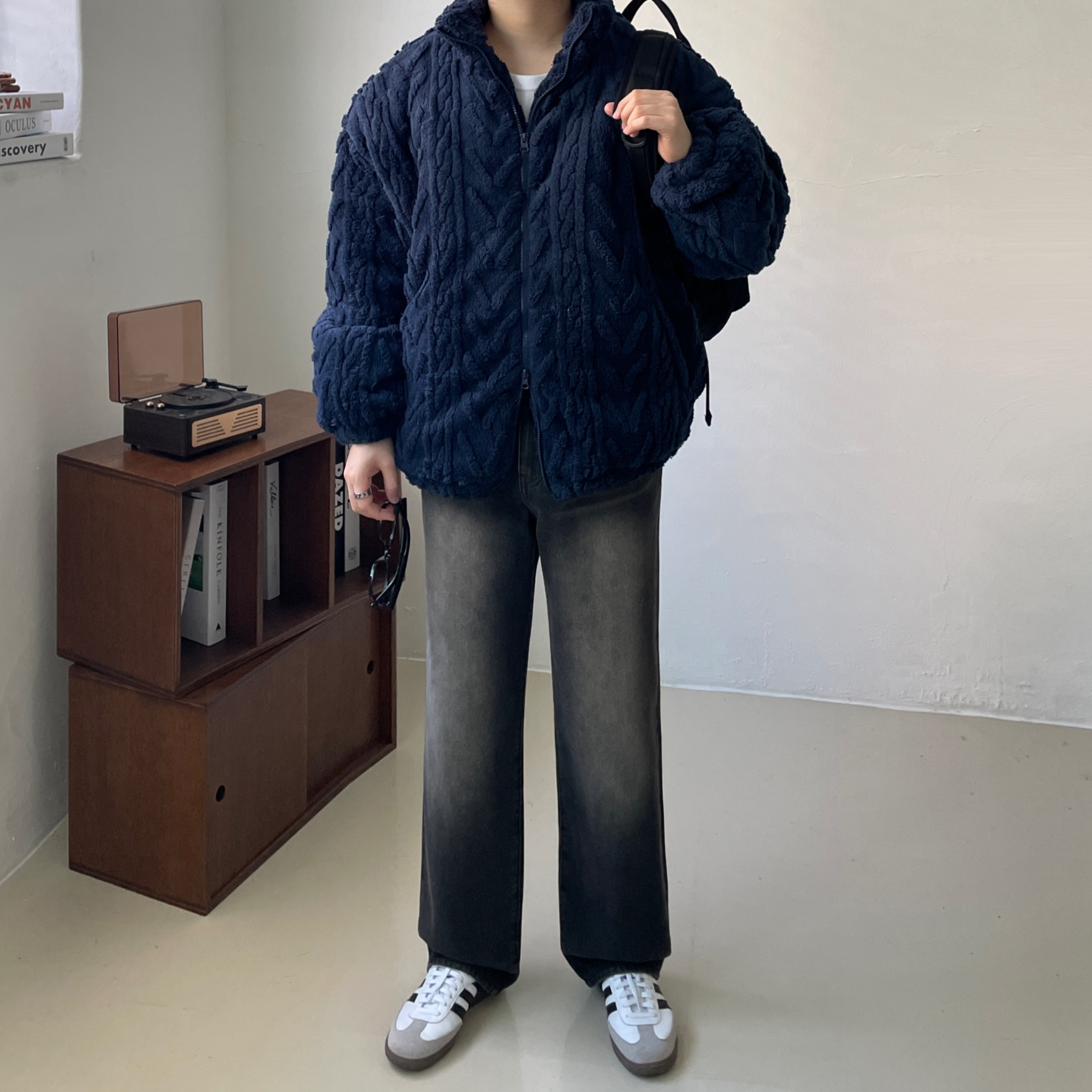 Adidas Samba OG Cloud White 착용 스타일 - 1