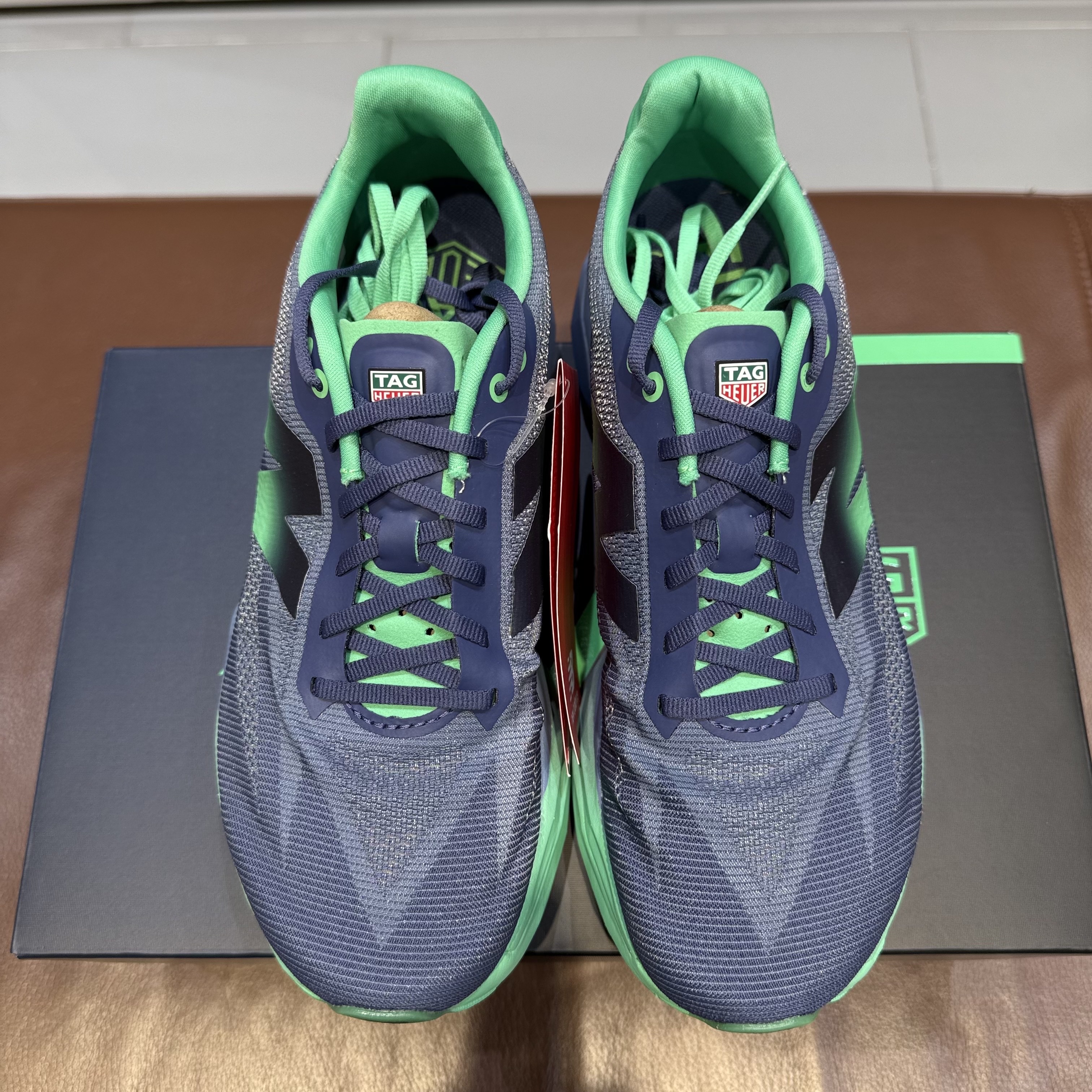 New Balance x TAG Heuer SC Elite v5 Dream State Midnight - D Standard 착용 스타일 - 1